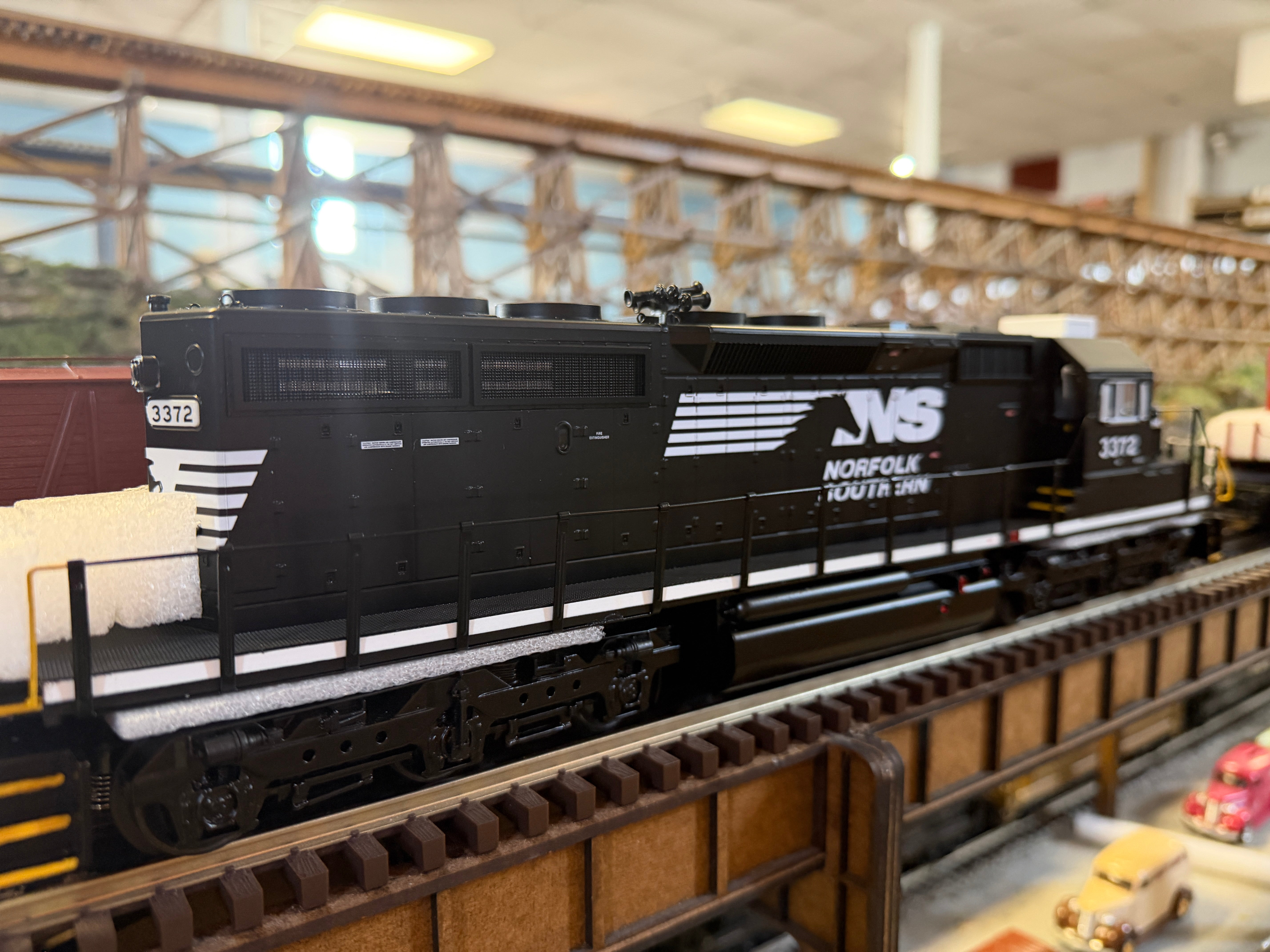 Atlas O 30138598 - Premier - SD40 Diesel Locomotive "Norfolk Southern" #3334