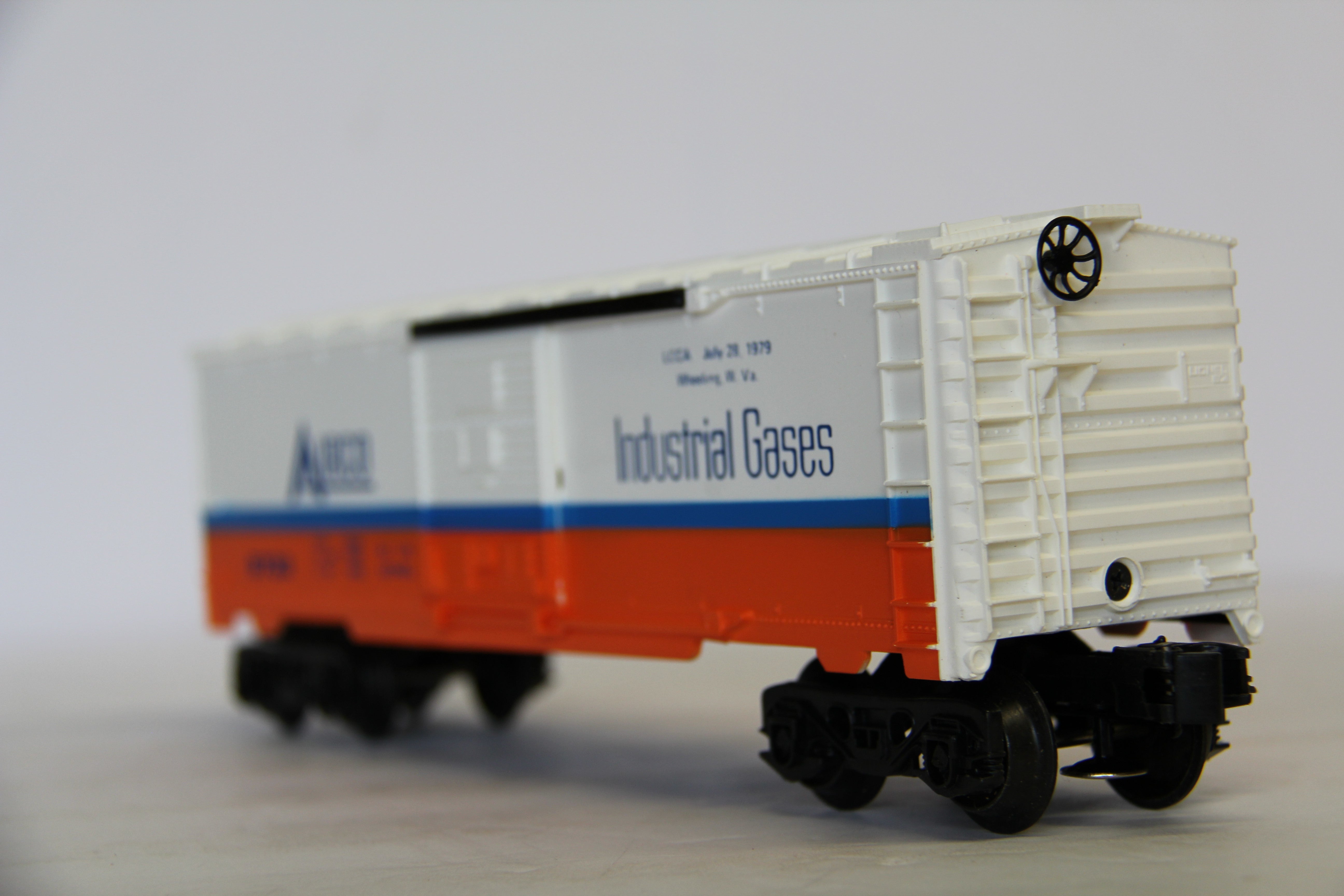 Lionel 6-9733 Airco Box Car LCCA Convention Car-Second hand-M6954