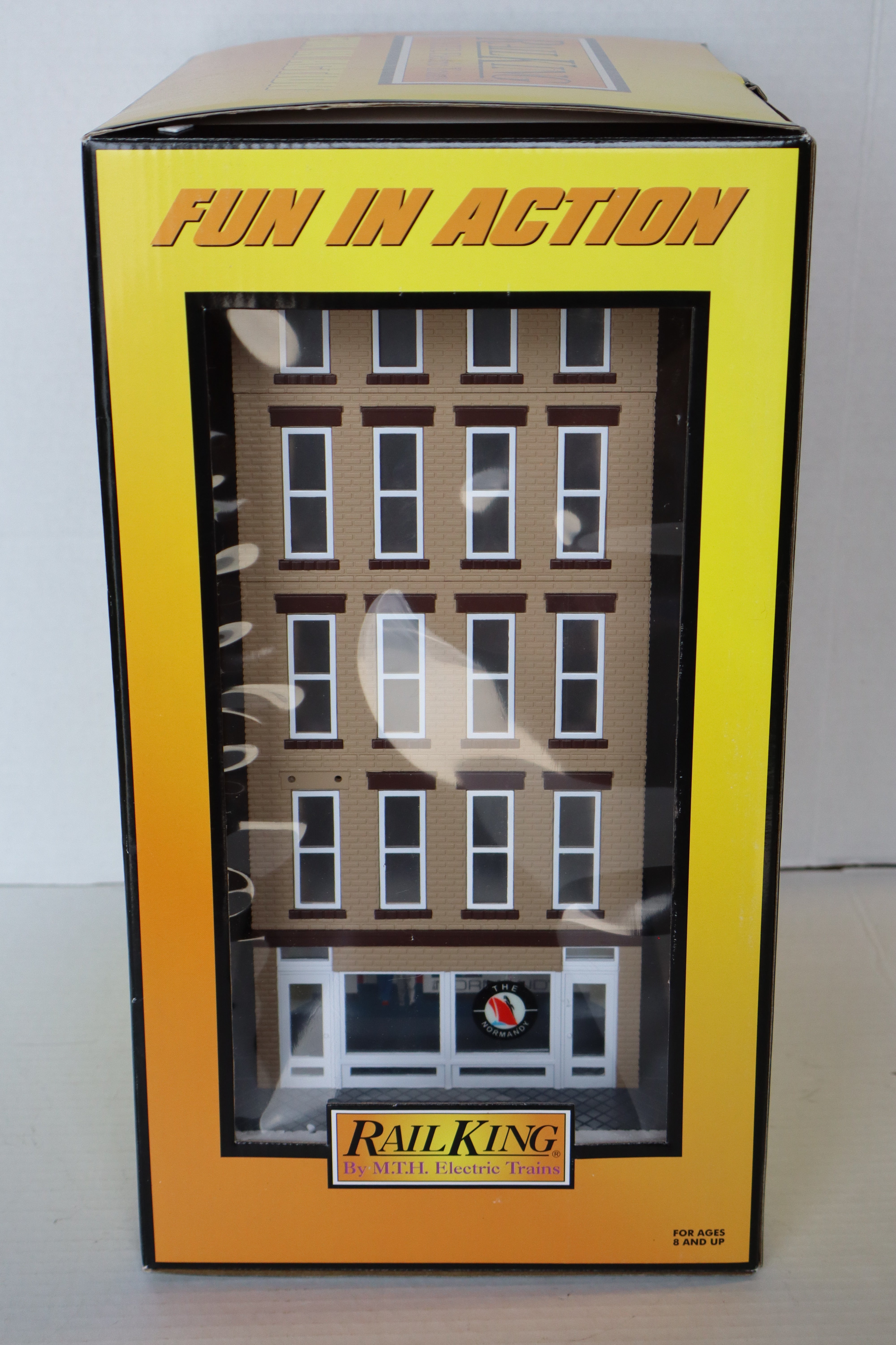 Rail King 30-90125 5 Story Normandy Hotel w/ Blinking Sign-Second hand-M8197