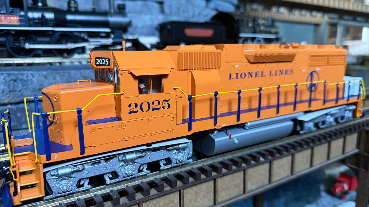 Lionel 2633381 - Legacy - SD38 Diesel Locomotive "Lionel Lines" #2025