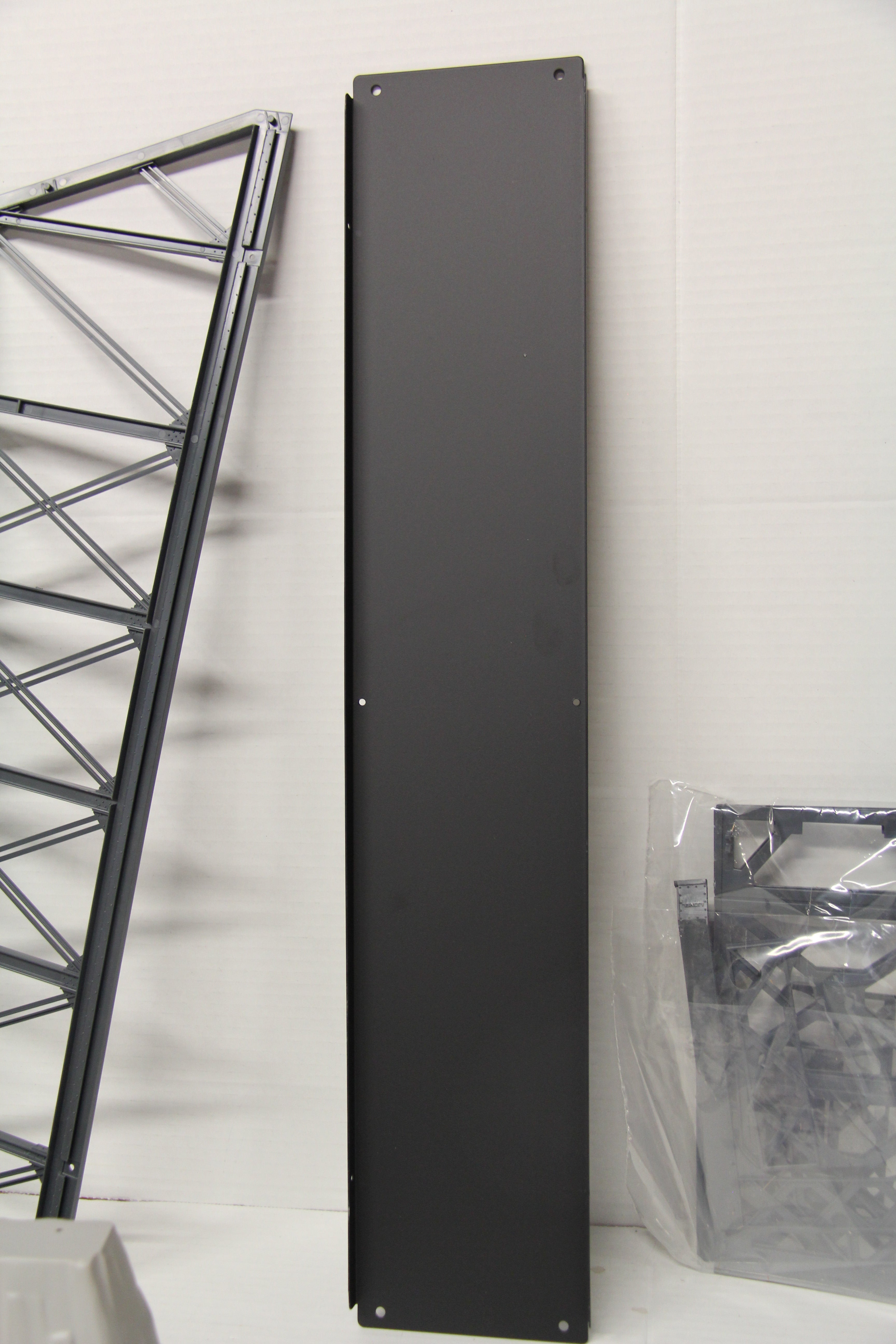 Lionel 6-12772 Illuminated Extension Bridge w/ Rock Piers-Second hand-M6961