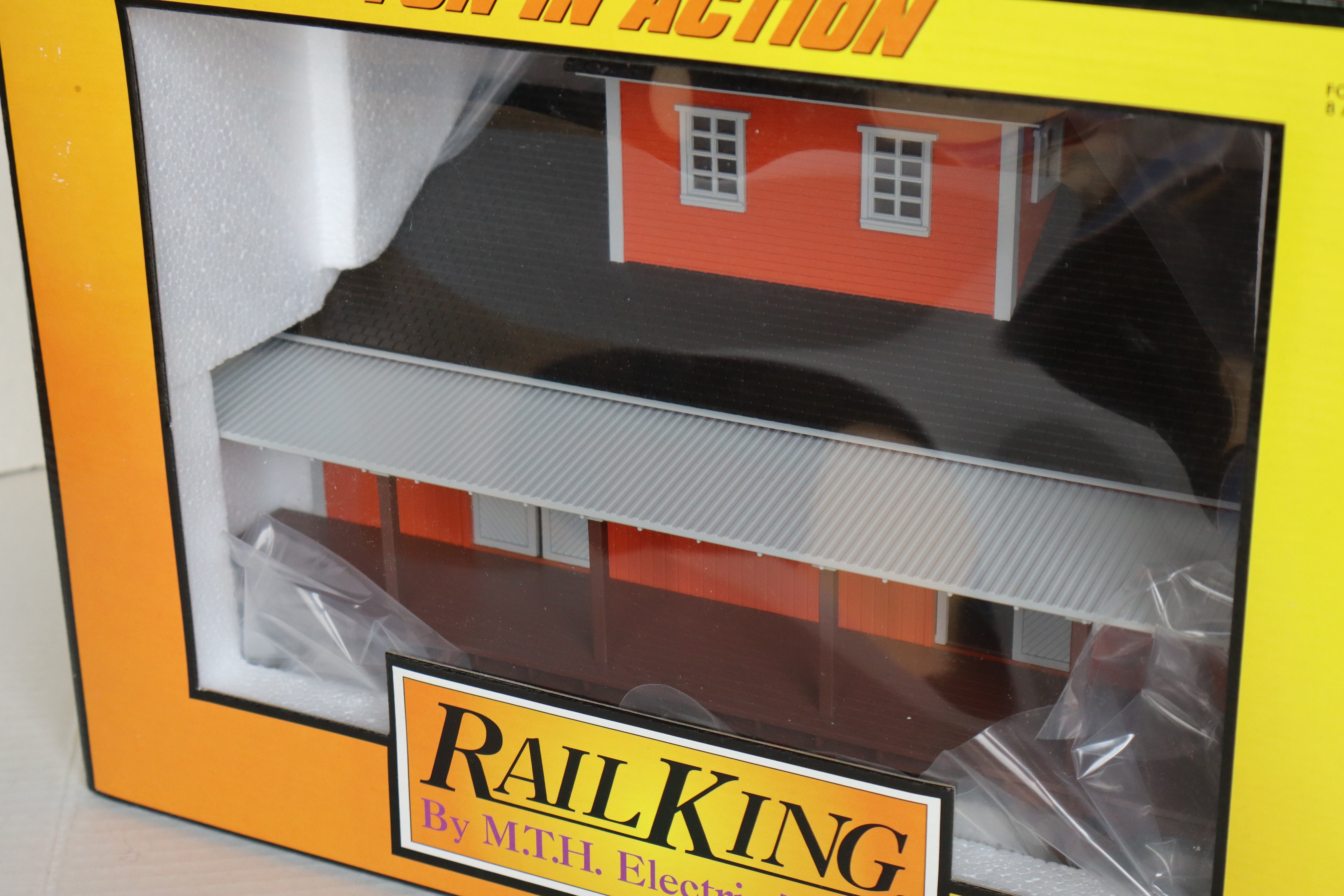 Rail King 30-90024 Thomas & Son's Feed & Supply Dry Goods Transfer Warehouse-Second hand-M8206
