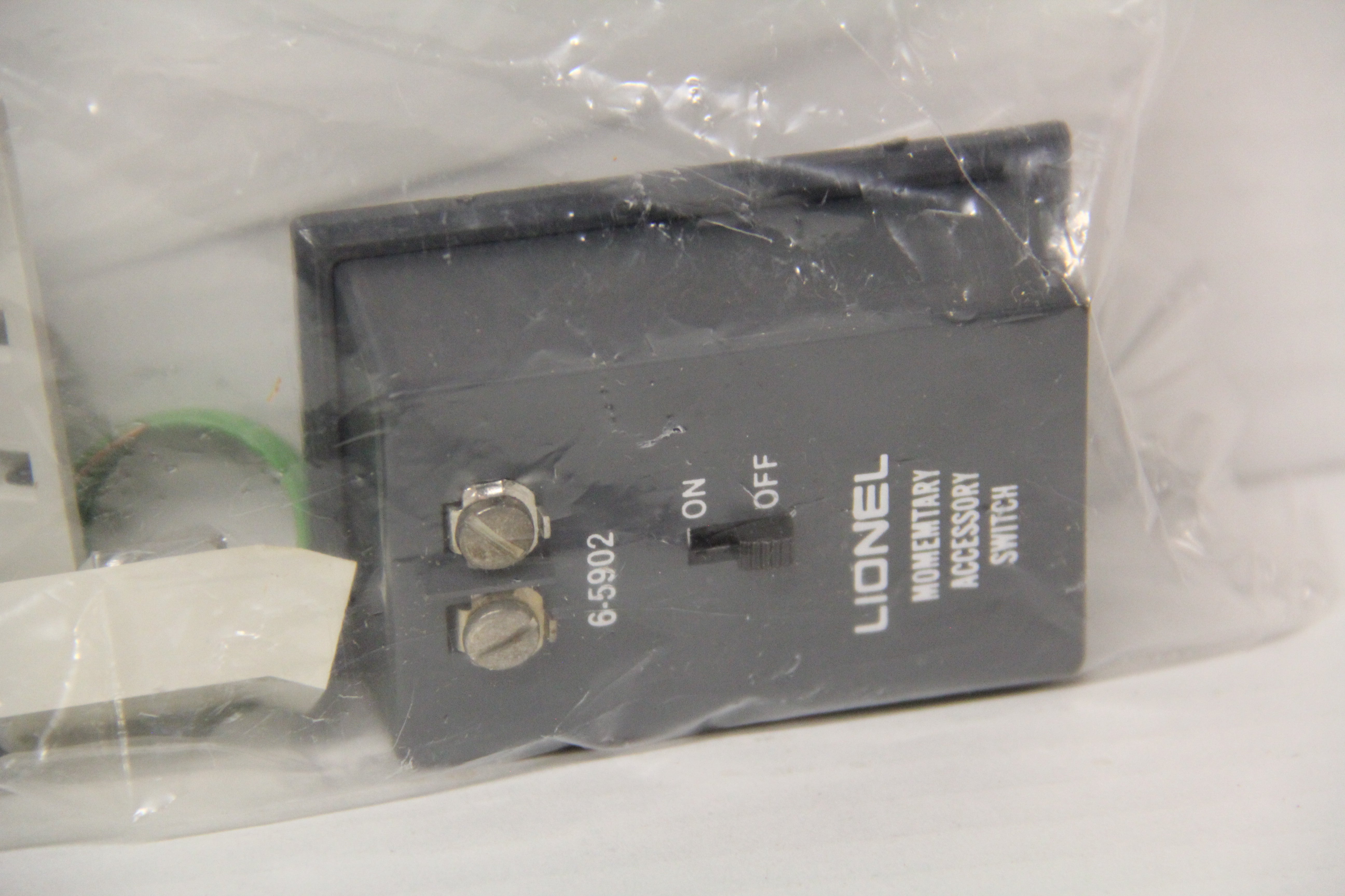 Lionel 6-2306 Operating Icing Station & Pacific Fruit Express Ice Car-Second hand-M6963