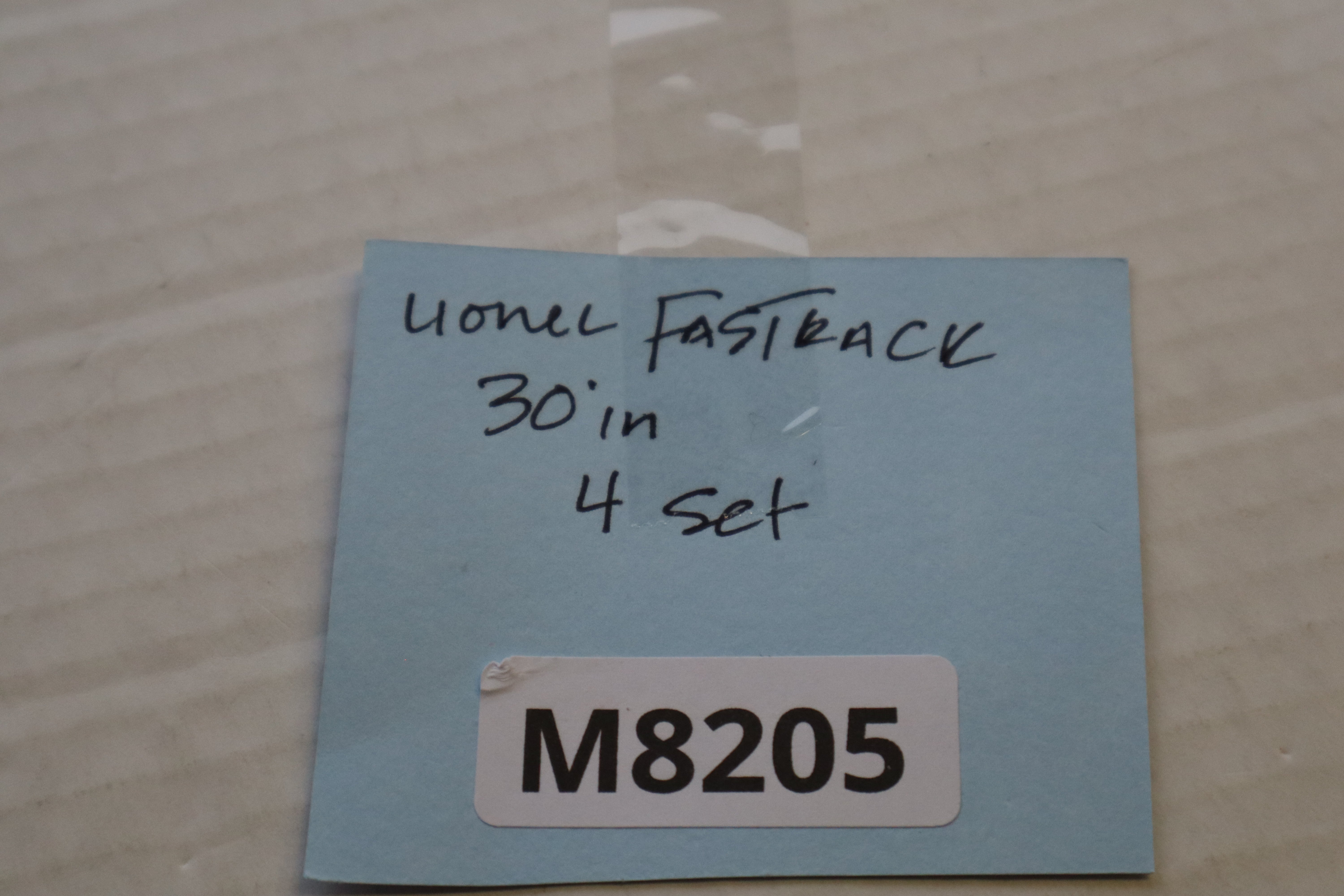 Lionel FasTrack 30 in. Straight Track-4 Set-Second hand-M8205