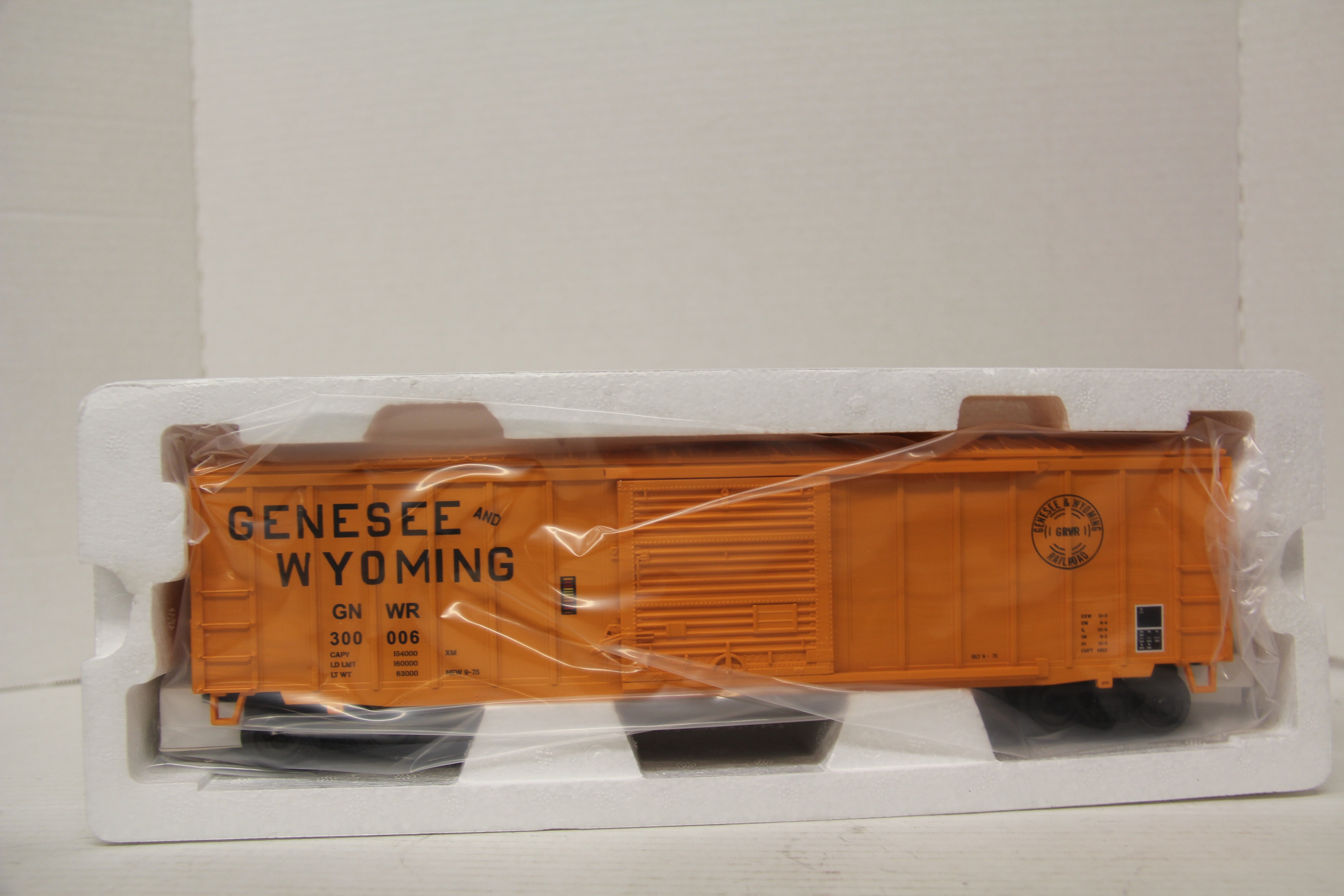 MTH 20-93505 Genesee & Wyoming #300006 -50' Box Car-Second hand-M5610