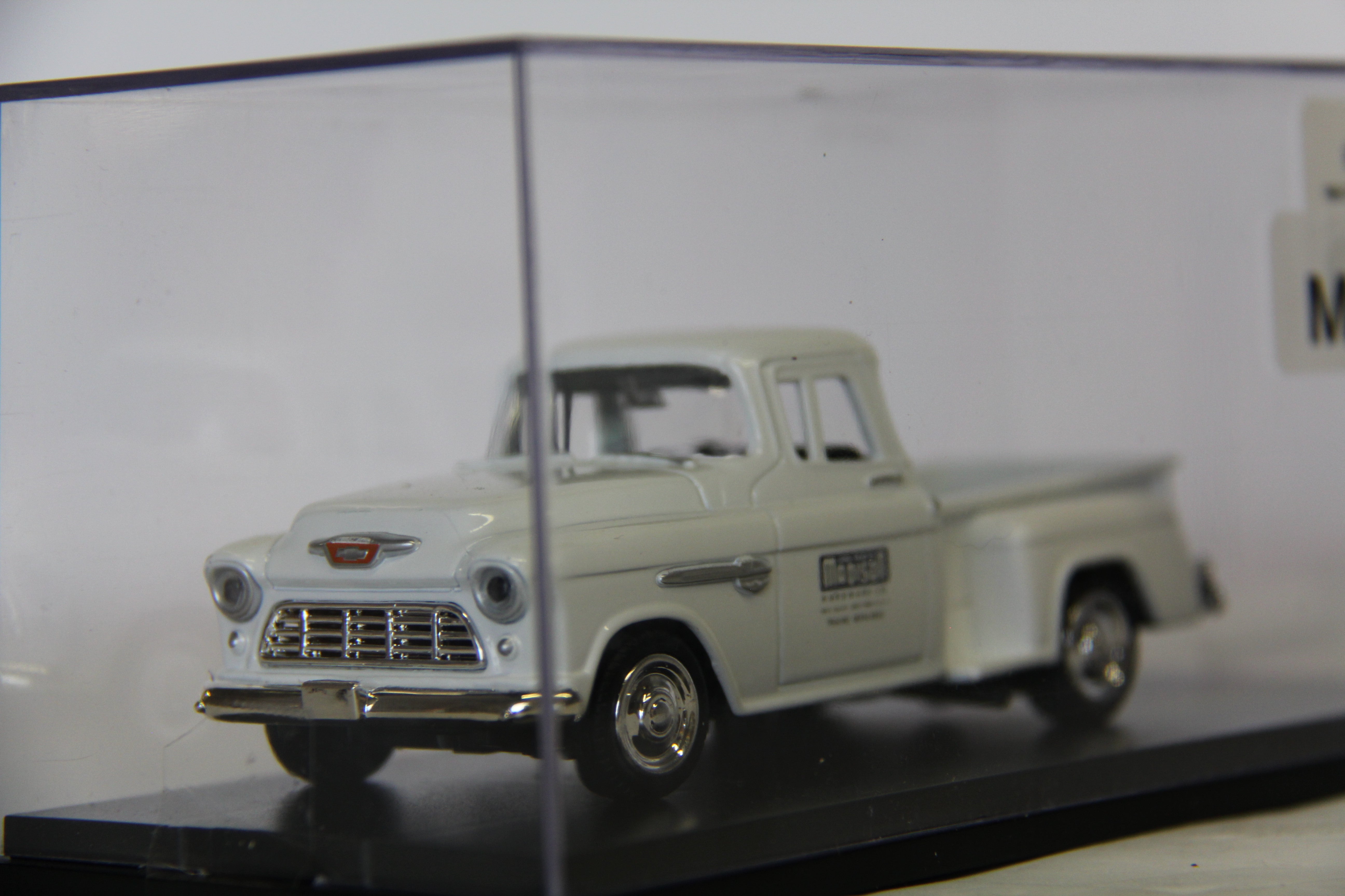 American Heritage Models AM-1955-30 1955 Chevy Pickup "Madison Hardware Co"-Second hand-M6970