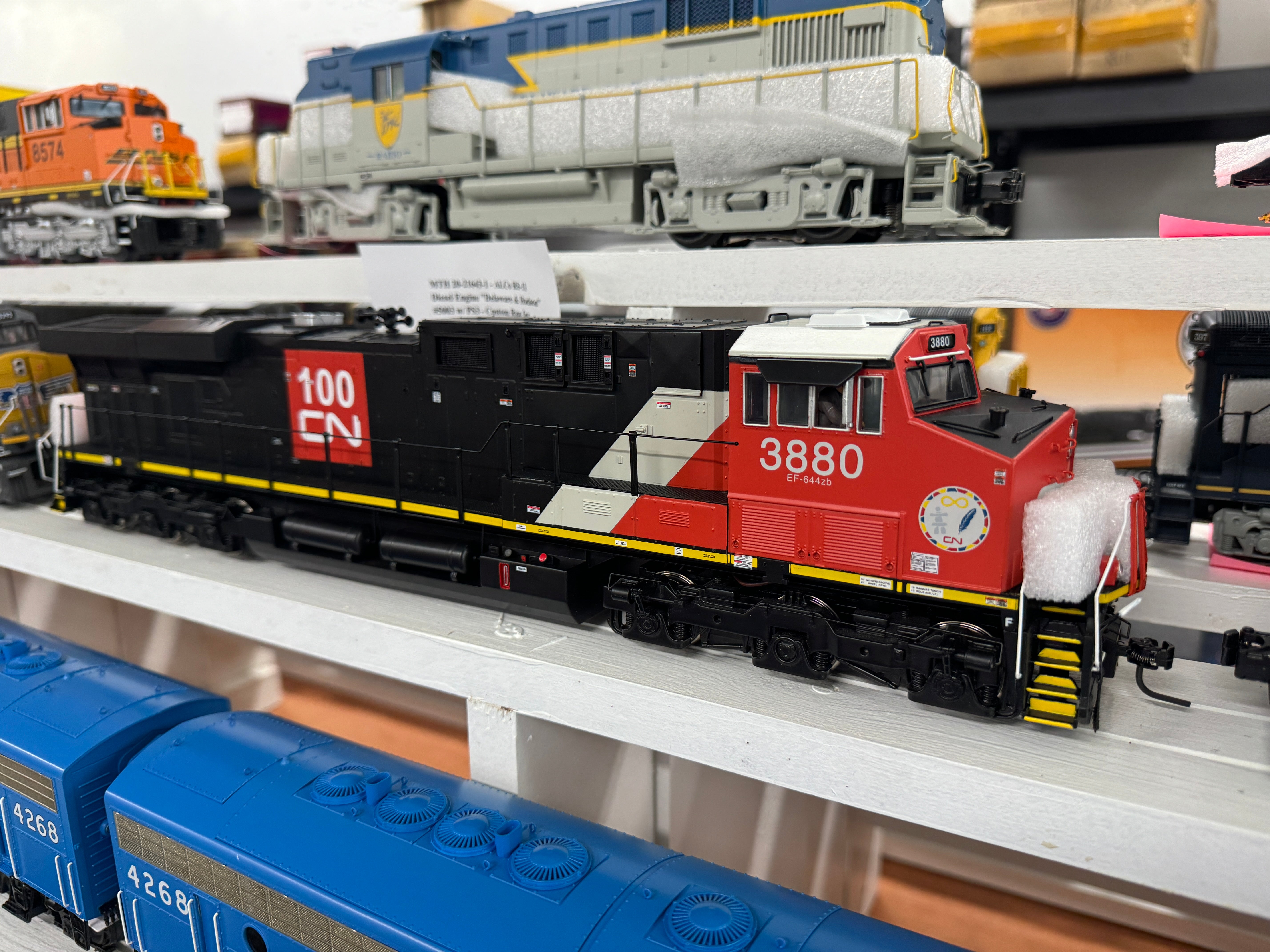 Atlas O 30138192 - Premier - ES44AC Diesel Locomotive "Canadian National" #3380 (100th Anniversary) 2-Rail