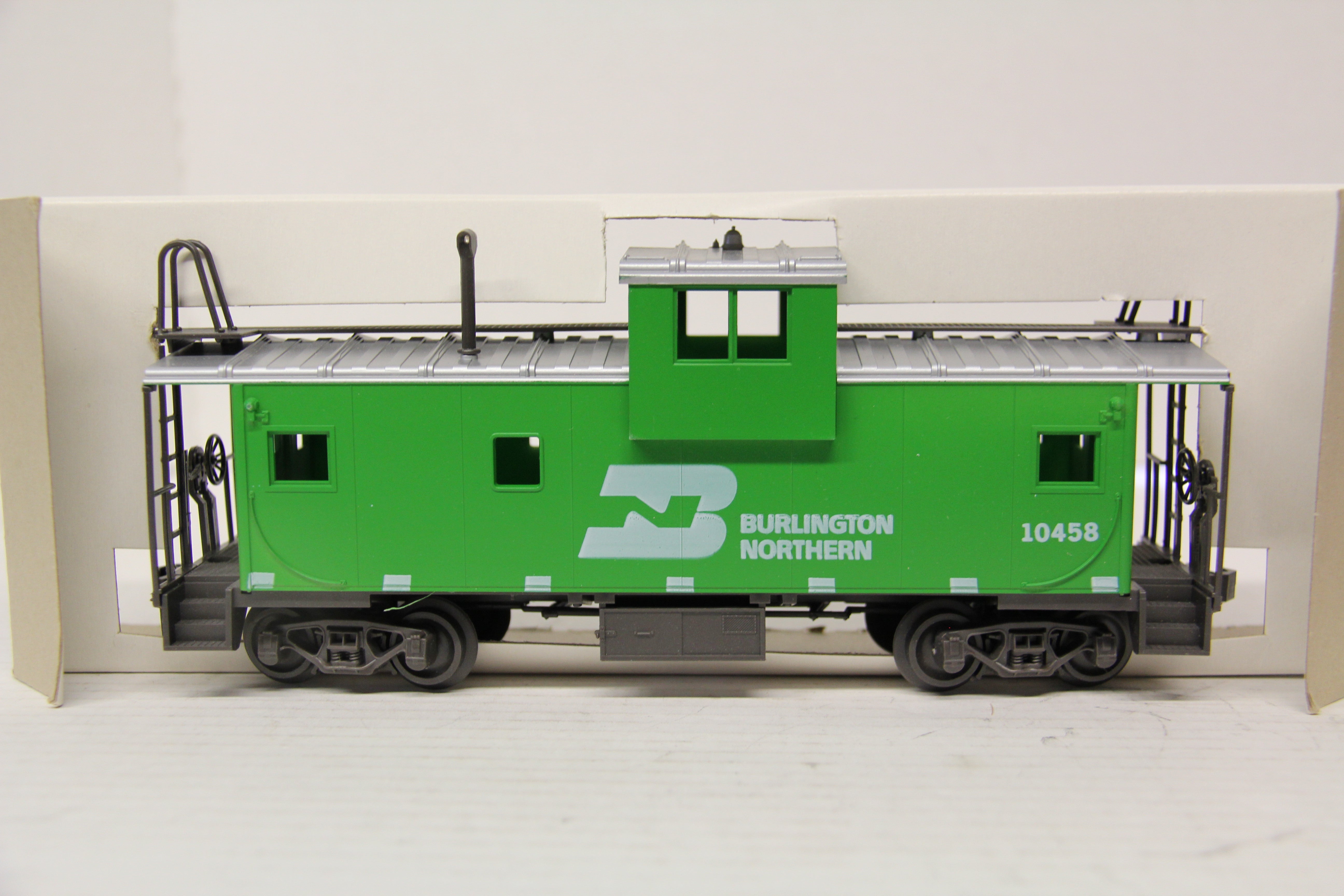 Atlas No.6232 Burlington Northern Caboose-Second hand-M5617