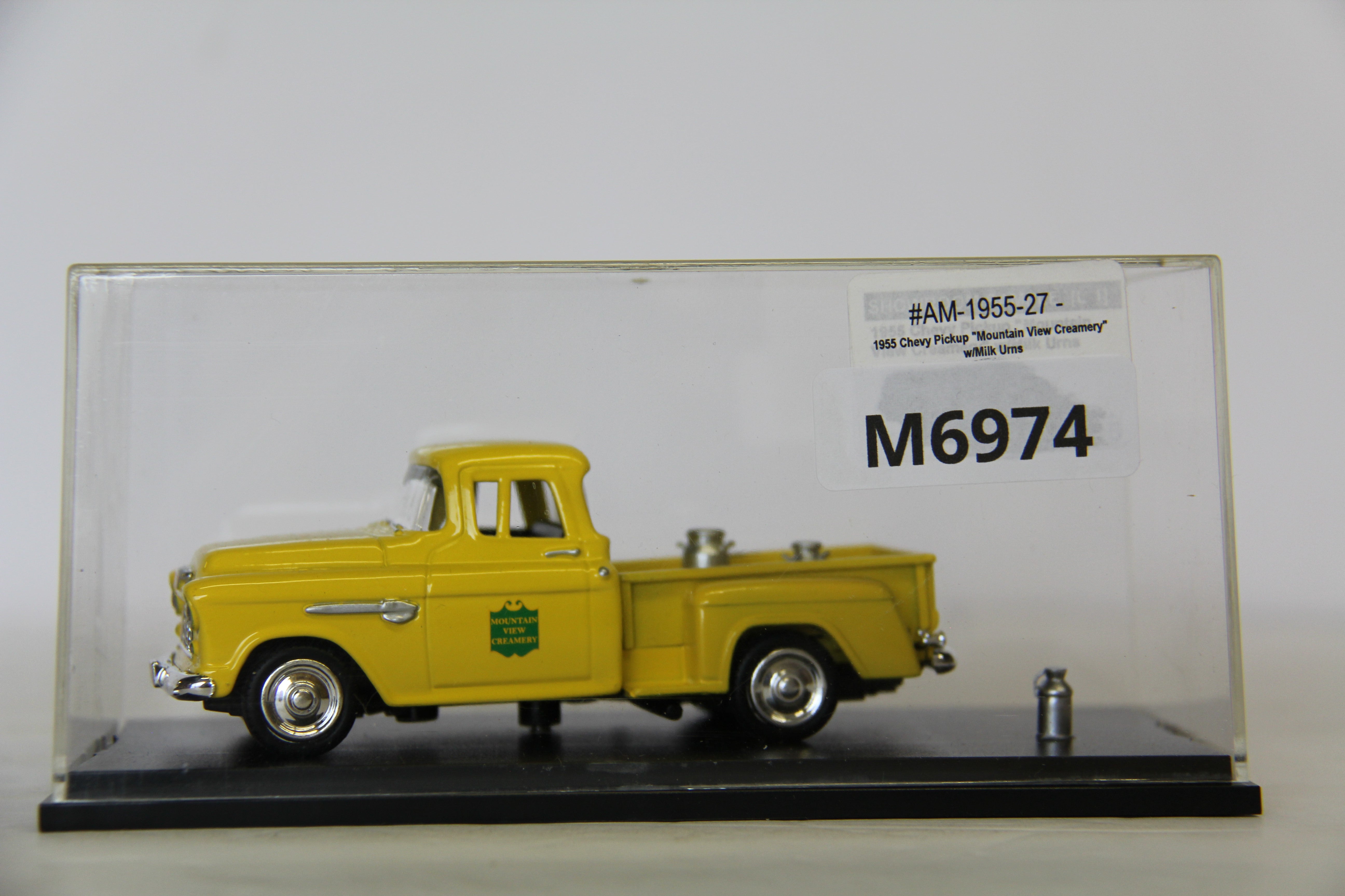 American Heritage Models AM-1955-27 1955 Chevy Pickup "Mountain View Creamery" with Milk Urns-Second hand-M6974