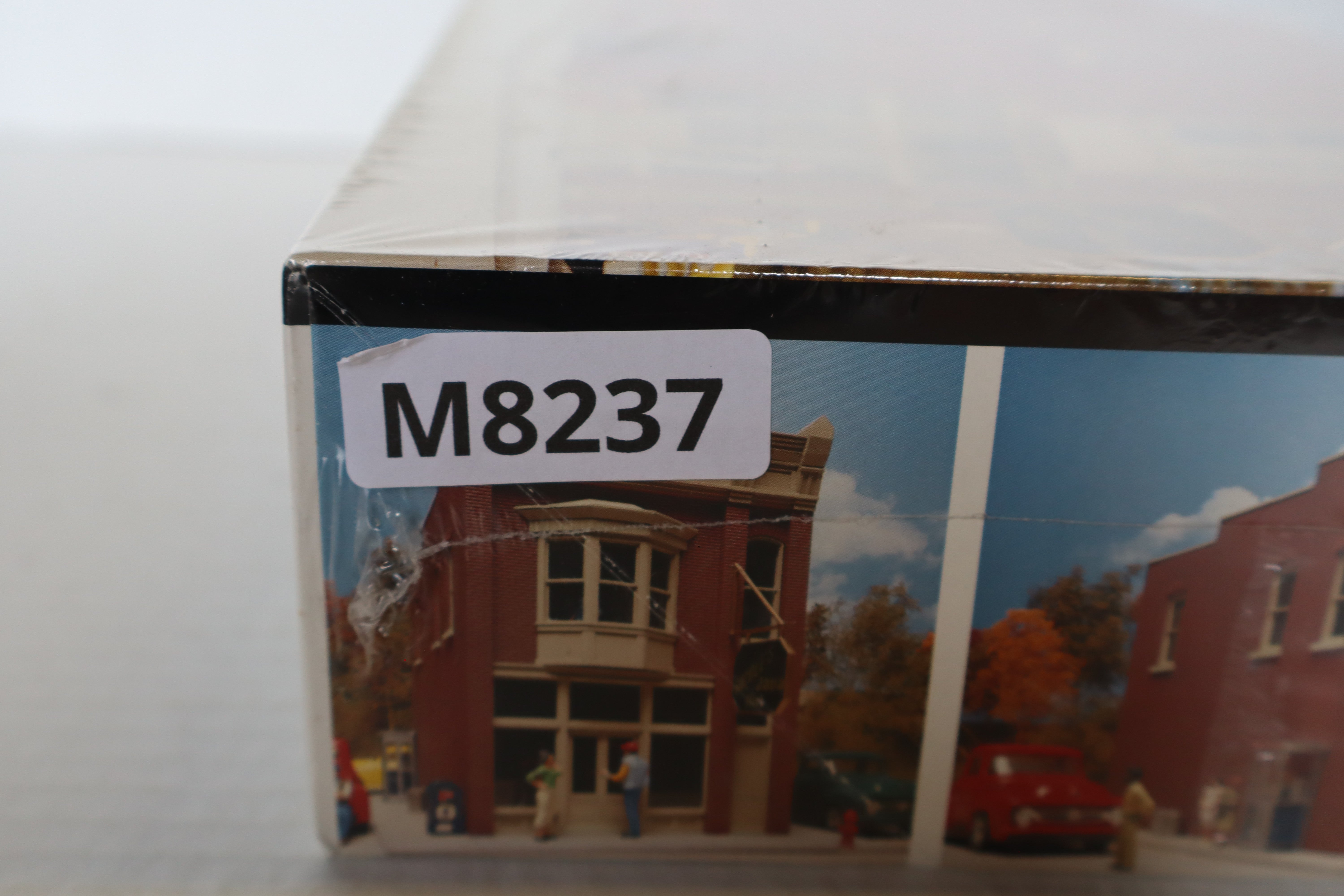 Walthers Cornerstone Series #933-3302 Nicole's Java Hut-Second hand-M8237