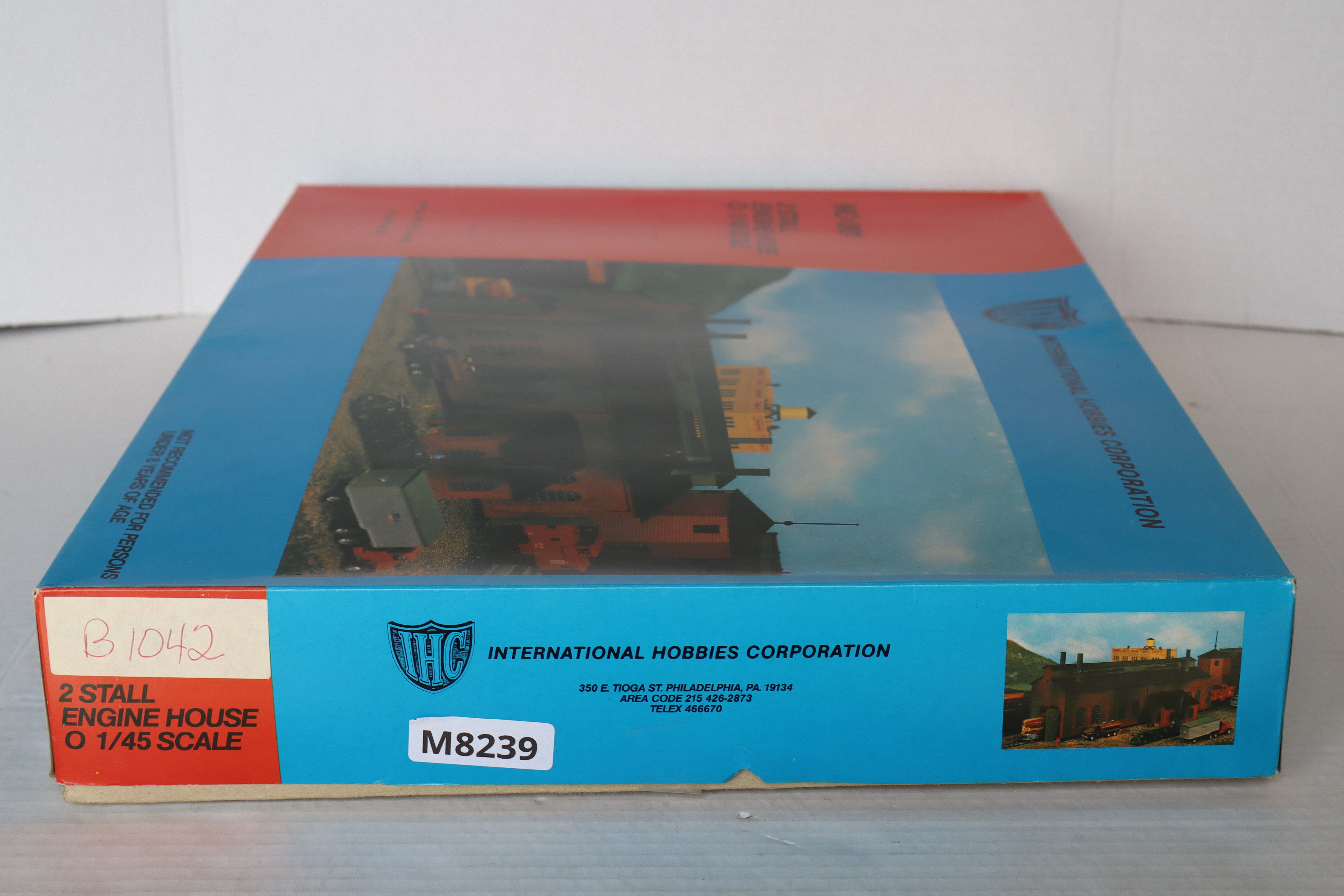 IHC #B1042 2 Stall Engine House 1/45 Scale-Second hand-M8239