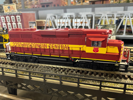 Lionel 2433161 - Legacy - GP30 Diesel Engine "Wisconsin Central" #2252 - MrMuffin'sTrains