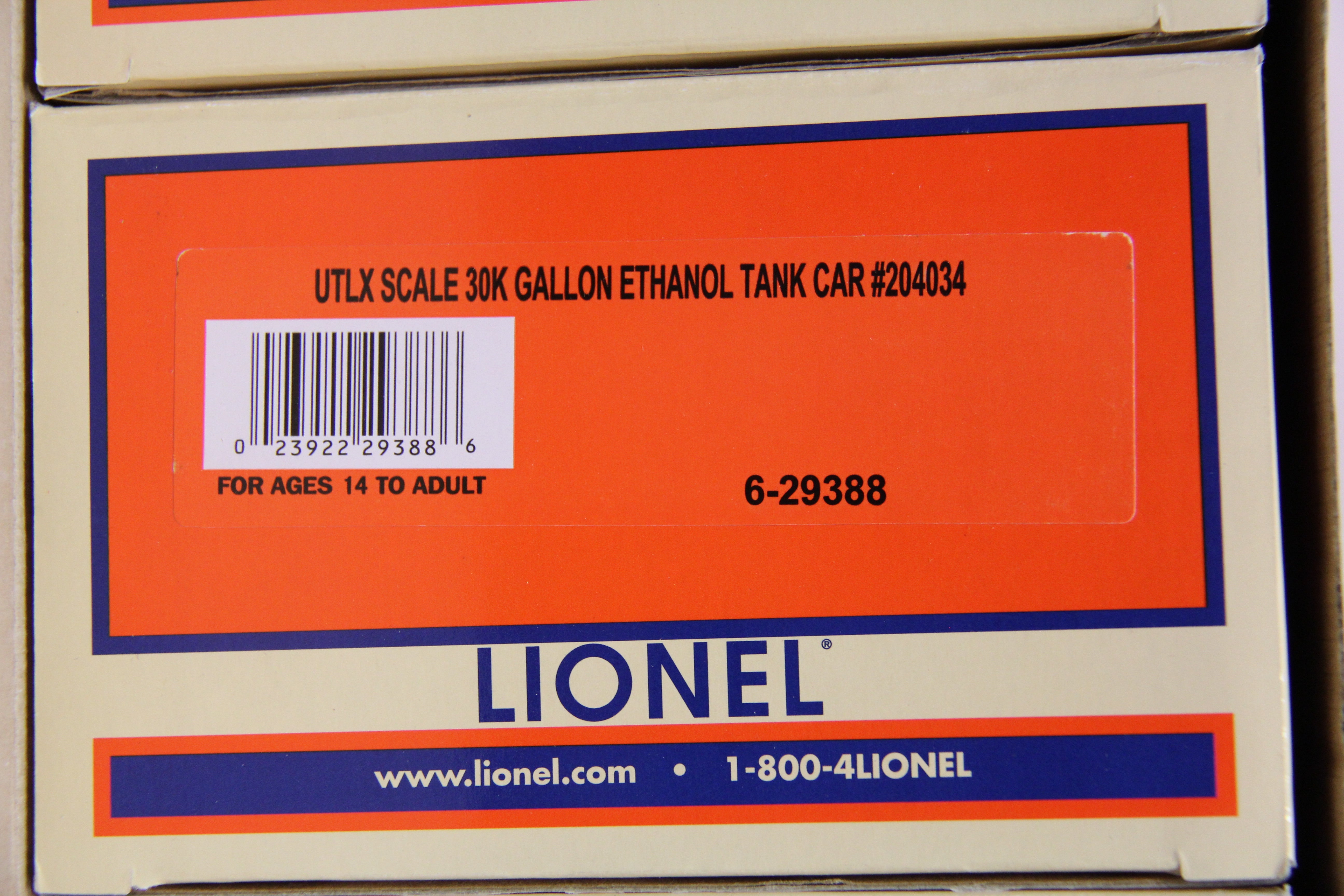 Lionel 6-27988 UTLX Scale 30K Gallon Ethanol Tank Car- 3 Set-Second hand-M5625