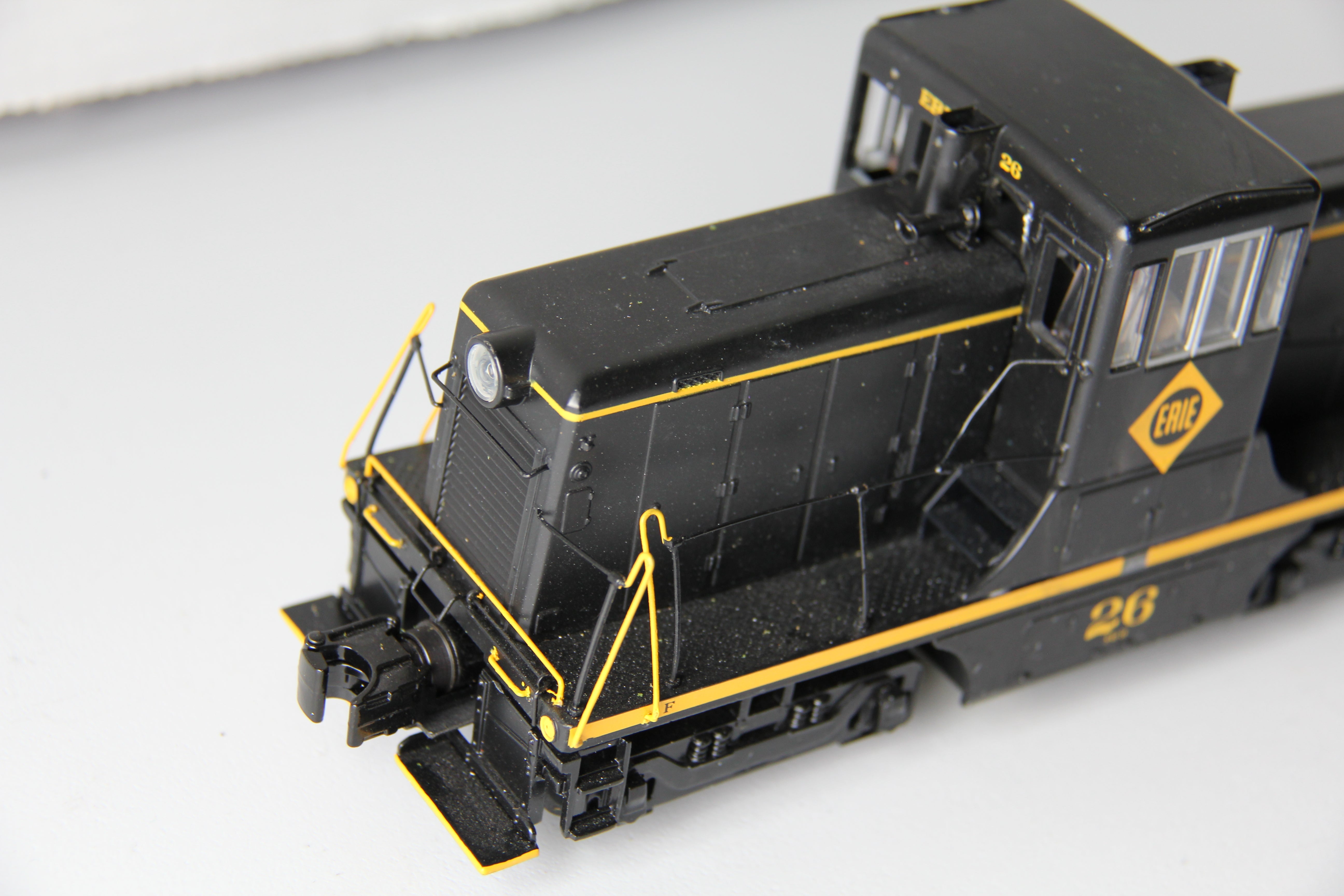 MTH 20-20969-1 Erie #26 G.E. 44 Ton Phase 3 Diesel Engine-Second hand-M2550