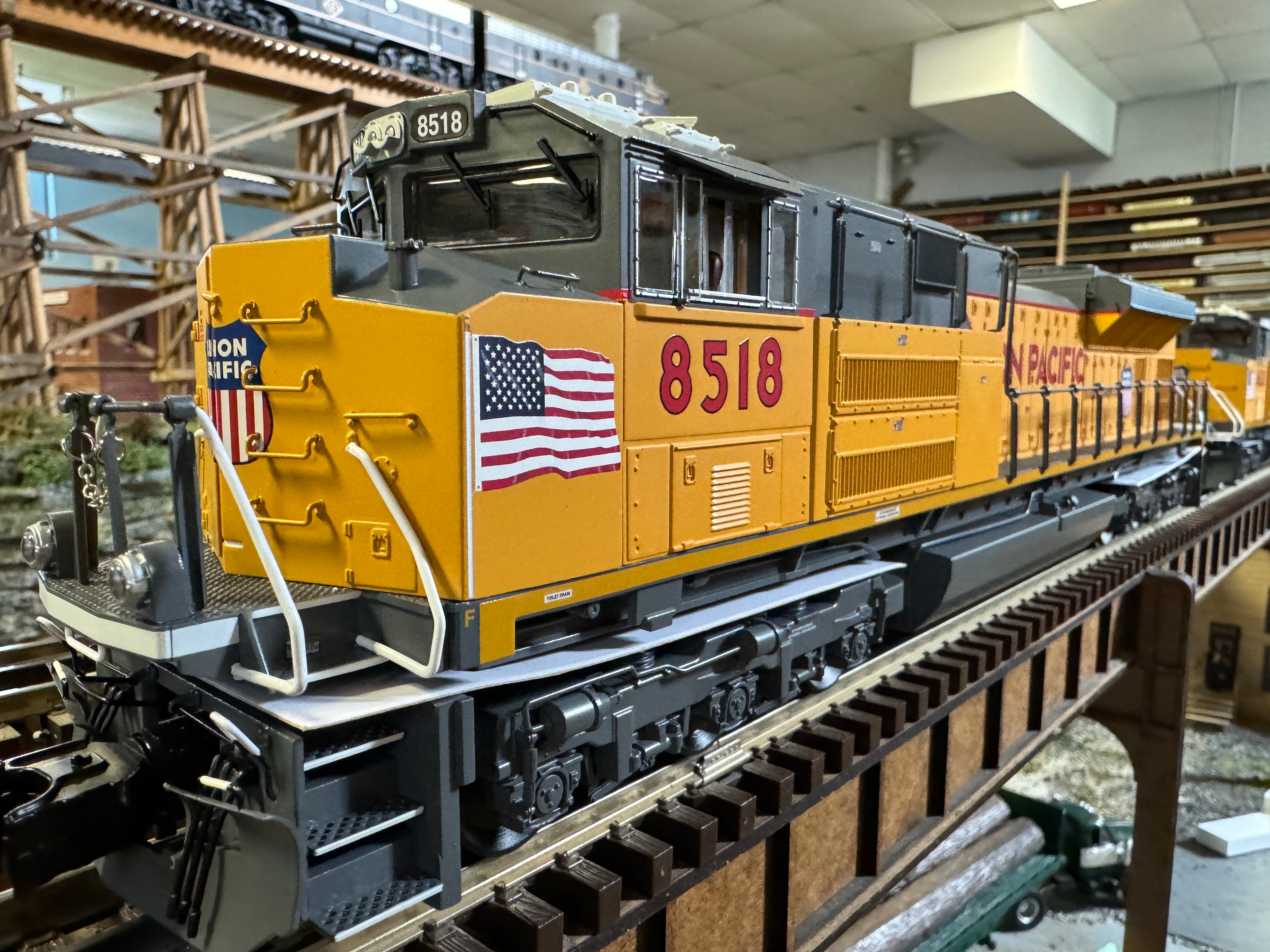 Lionel 2433031 - Legacy SD70ACE Diesel Engine "Union Pacific" #8518