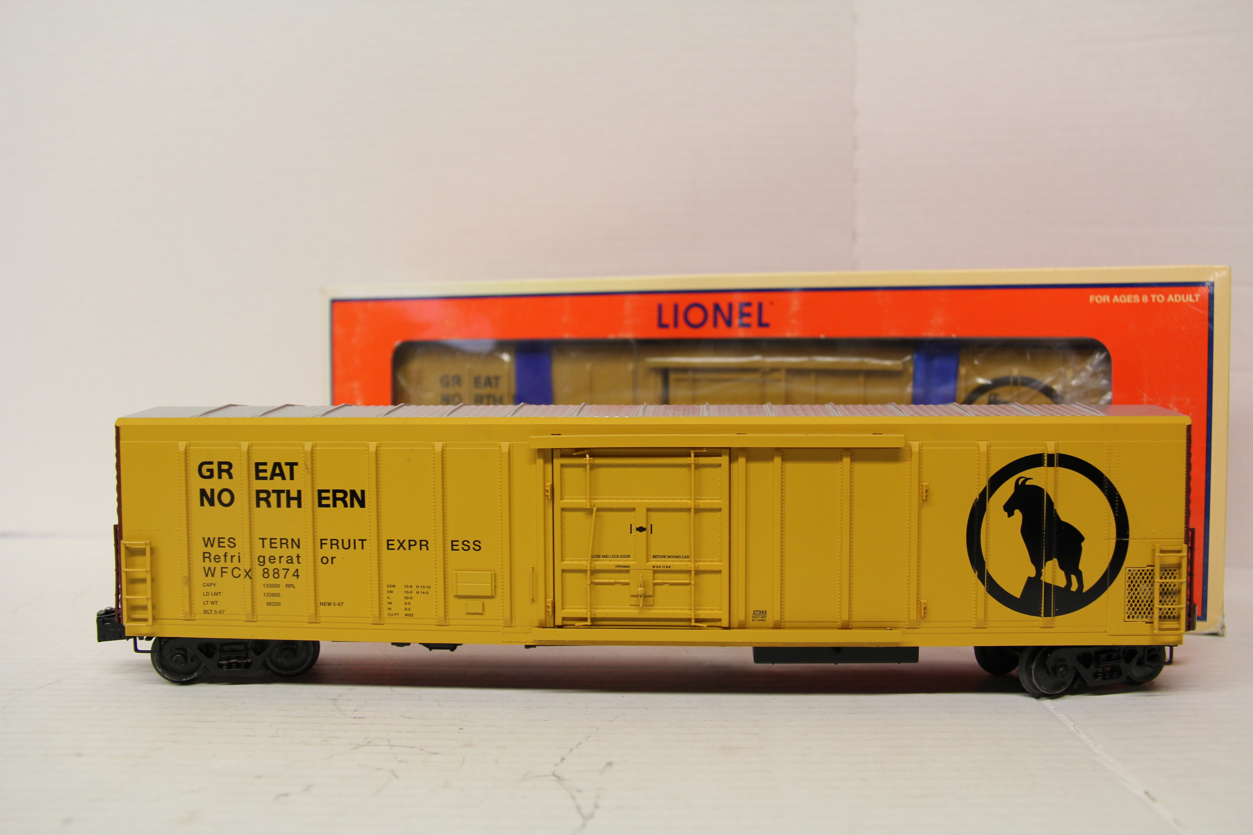 Lionel 6-27343 & 6-27344 Great Northern/Western Fruit Express Mechanical Reefer-2 Car Set-Second hand-M5629