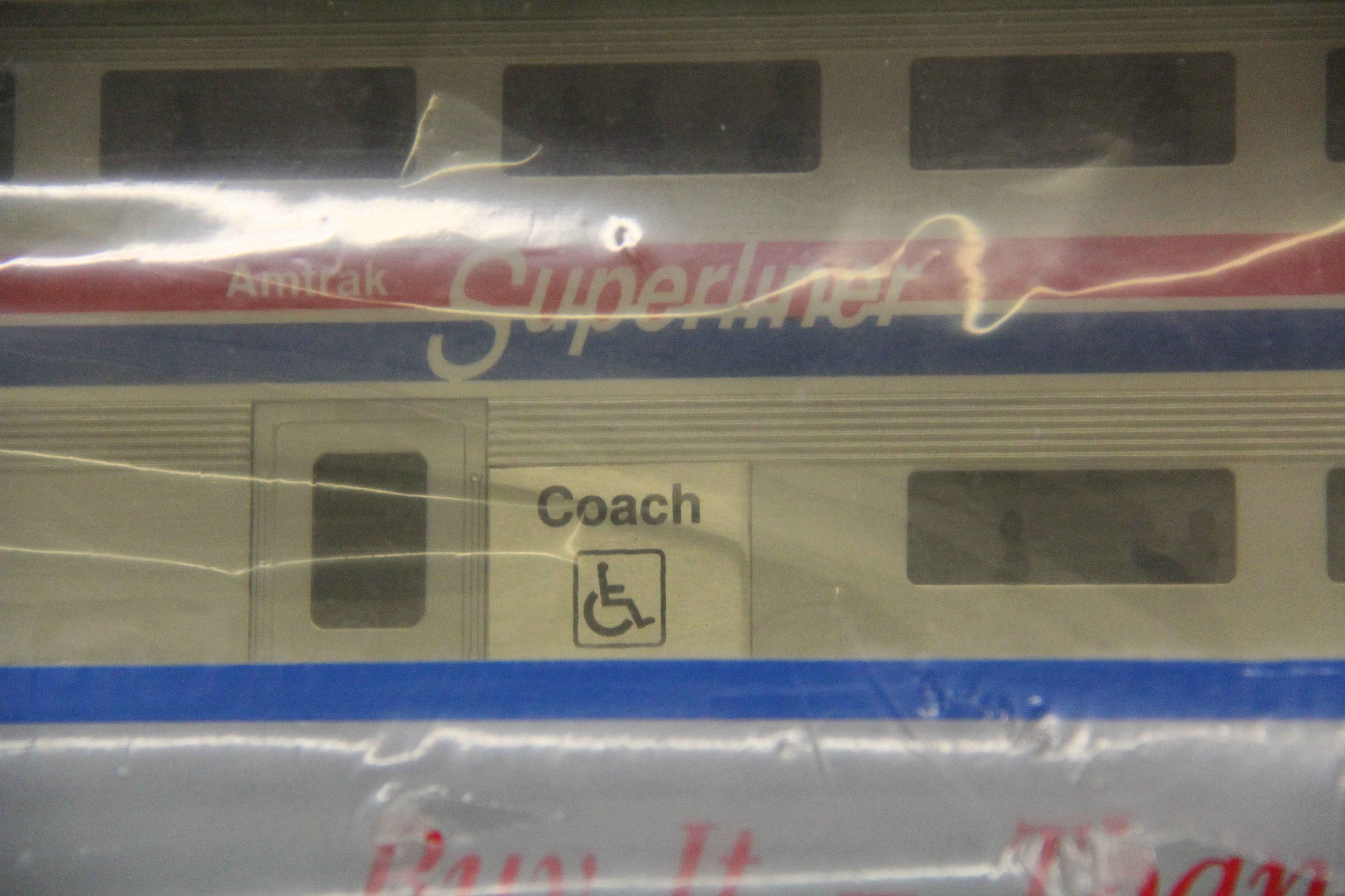 Williams Amtrak 80' Superliner Passenger 6 Car Set-Second hand-M5630