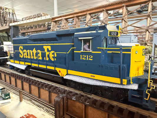 Atlas O 30138440 - Premier - GP30 Diesel Locomotive "Santa Fe" #1230 - MrMuffin'sTrains
