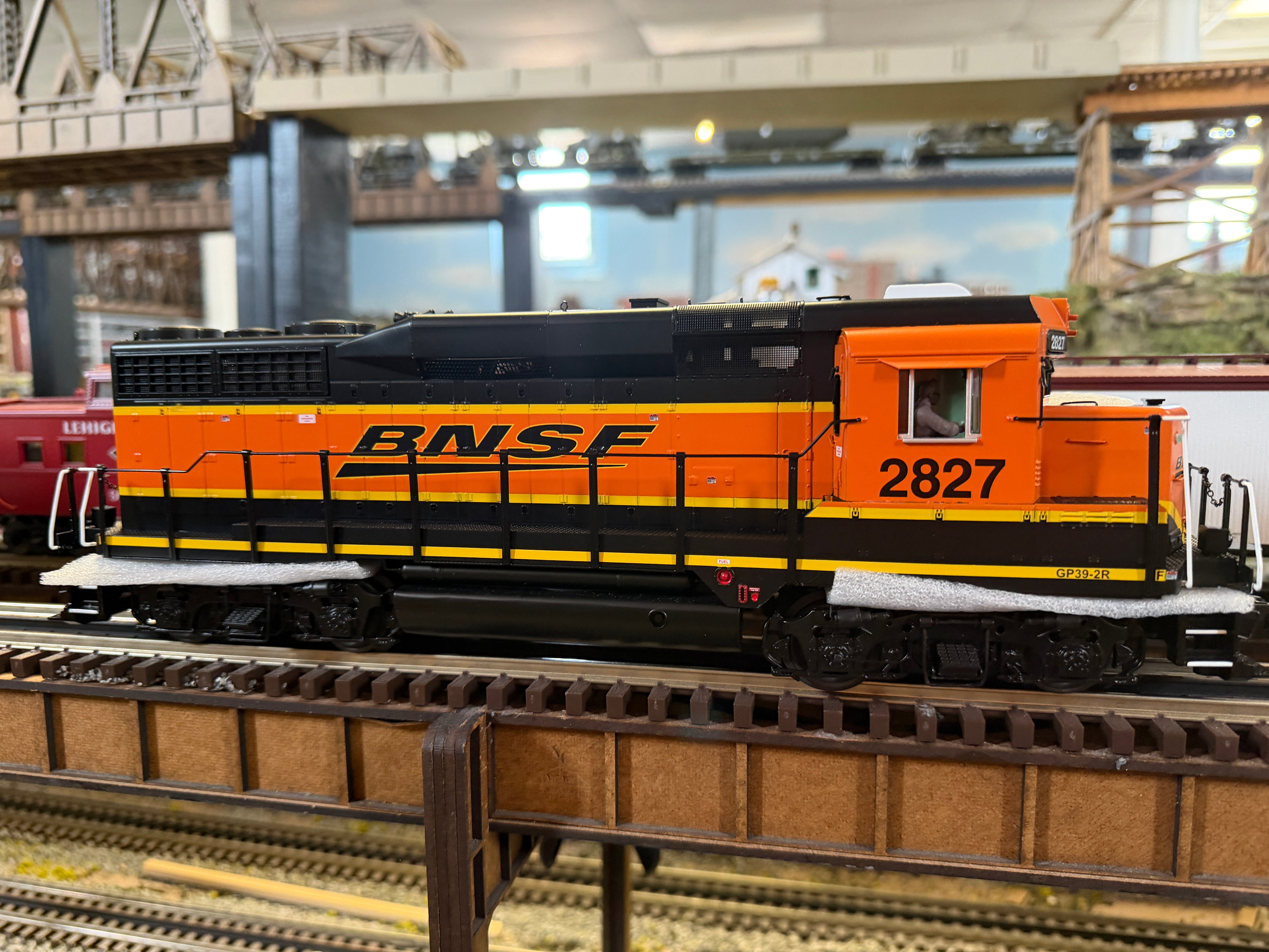 Atlas O 30138724 - Premier - GP30 Diesel Locomotive "BNSF" #2827
