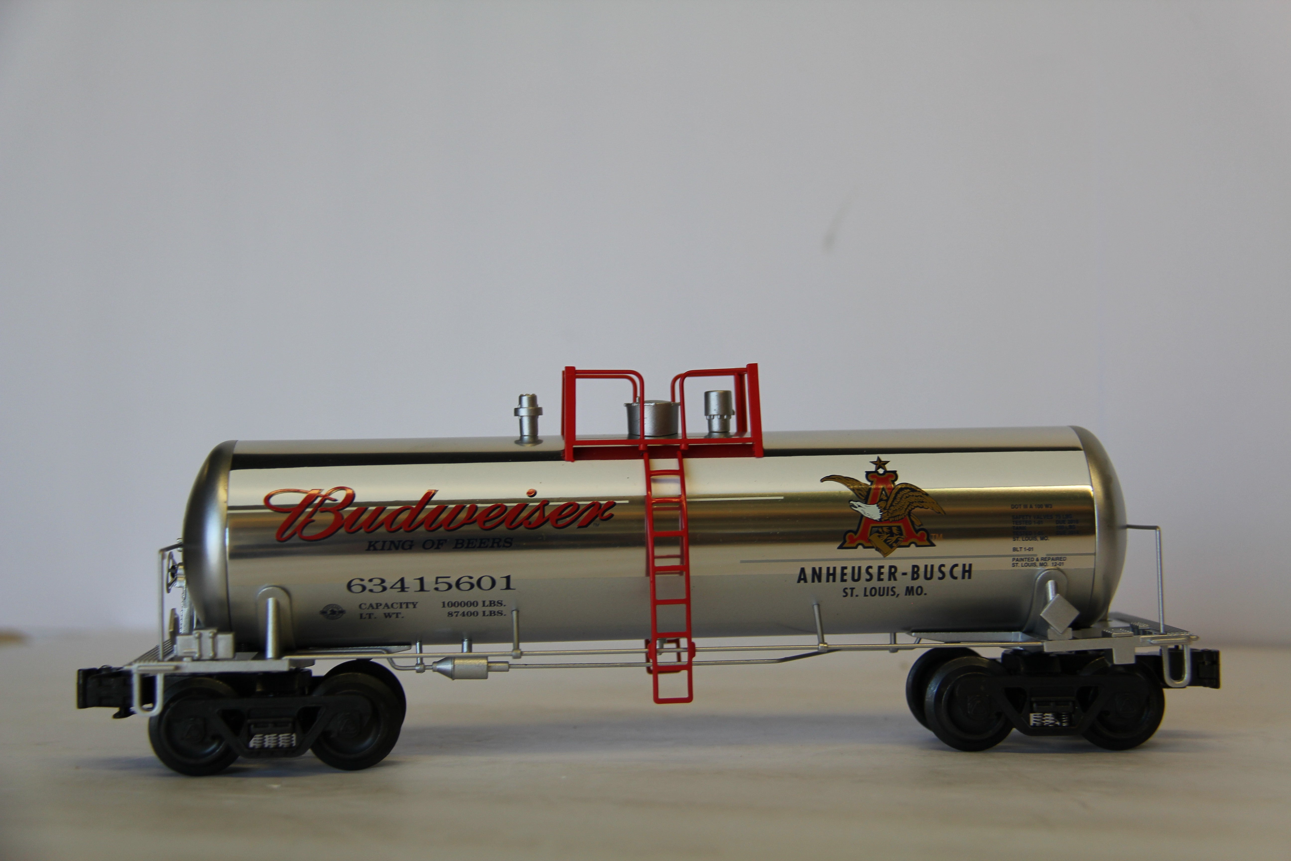 K Line K6341-5601 Anheuser-Busch Extruded Aluminum Tank Car-Second hand-M6989