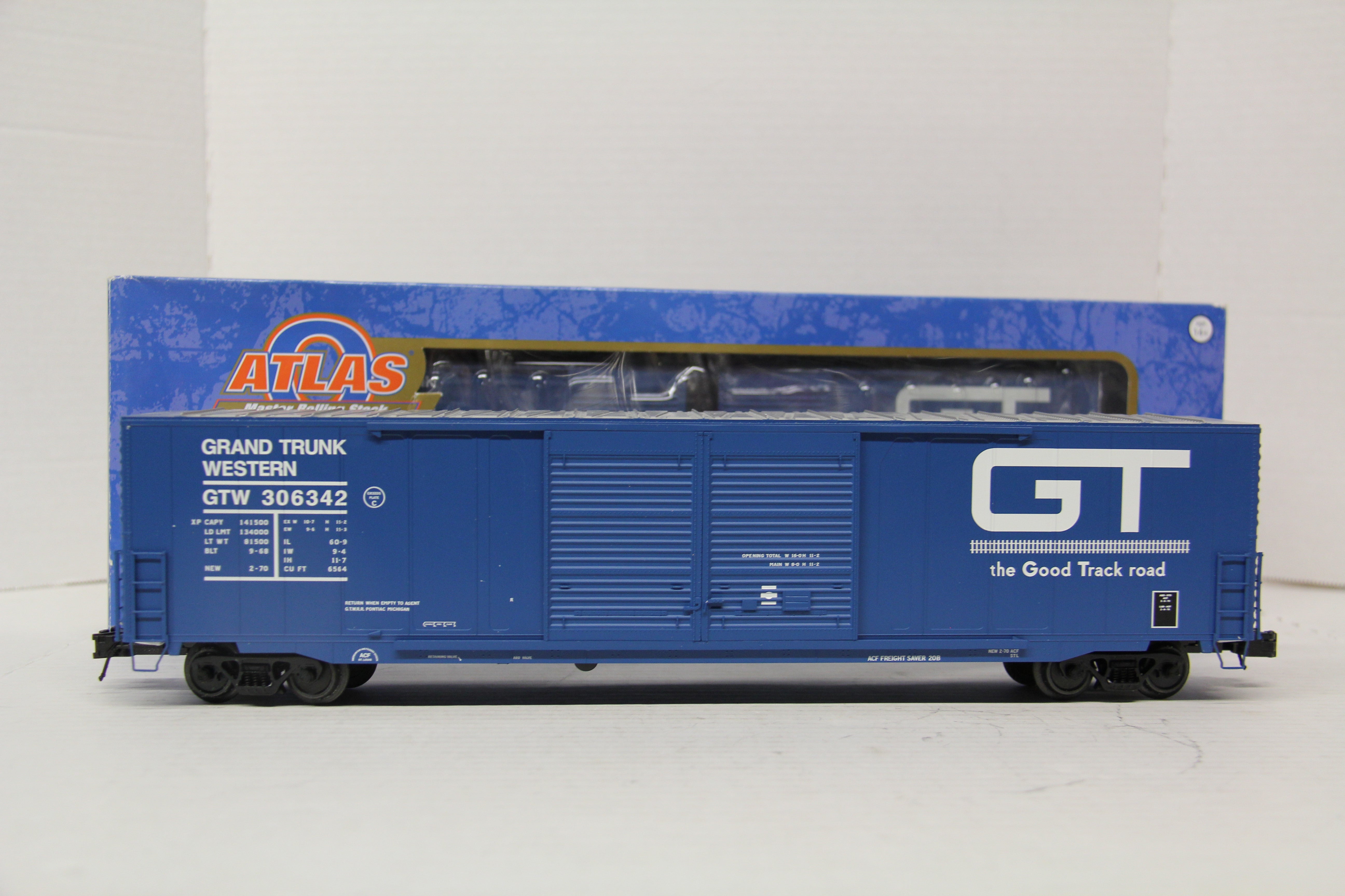 Atlas #3005911-1, -2 Grand Trunk Western Road ACF 60' Double Door Auto Parts Box Car-2 Car Set-Second hand-M5635