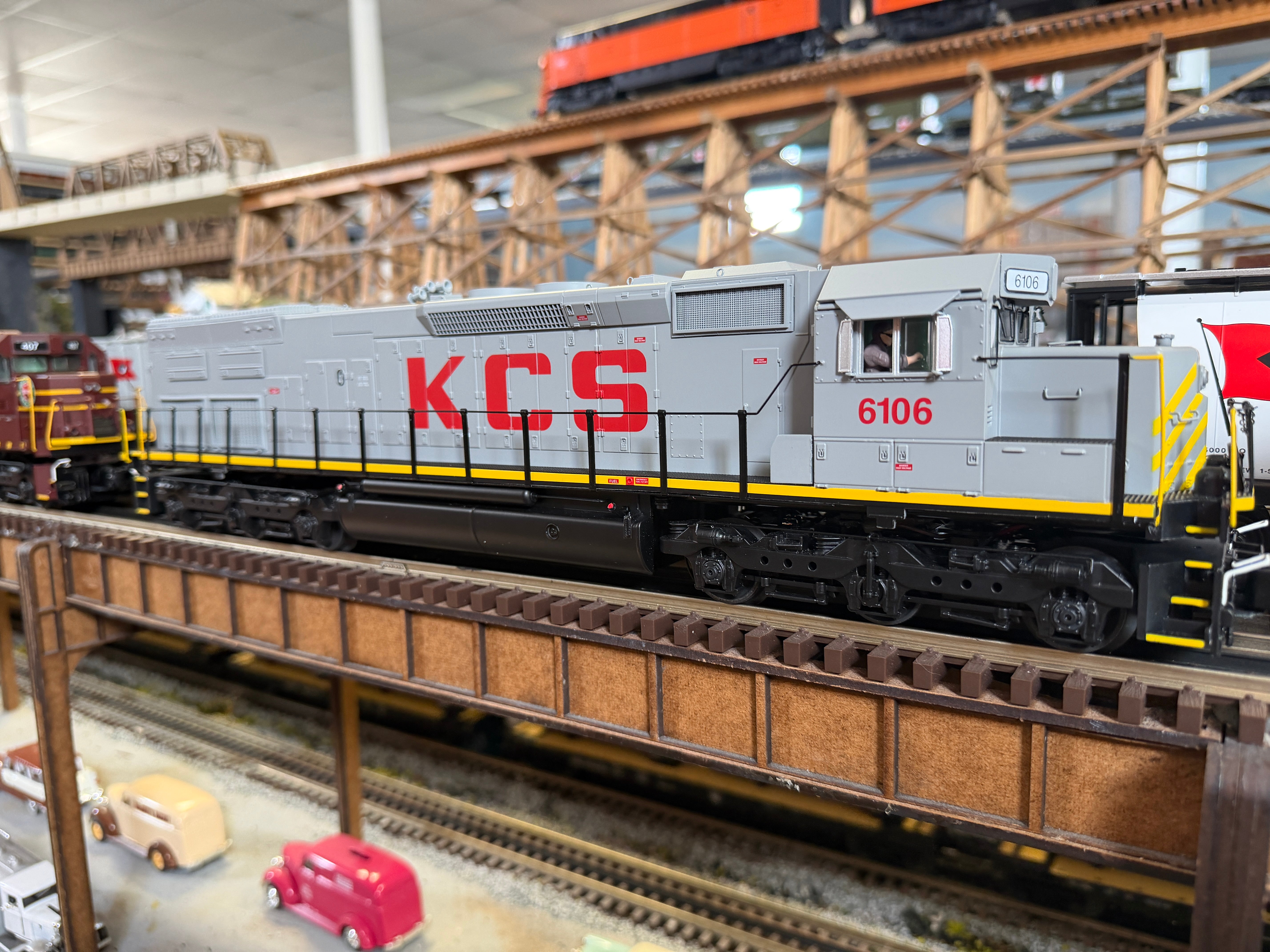 MTH 20-22122-1 - Premier - SD40T-2 Tunnel Motor Diesel Engine "Kansas City Southern" #6106 w/ PS3