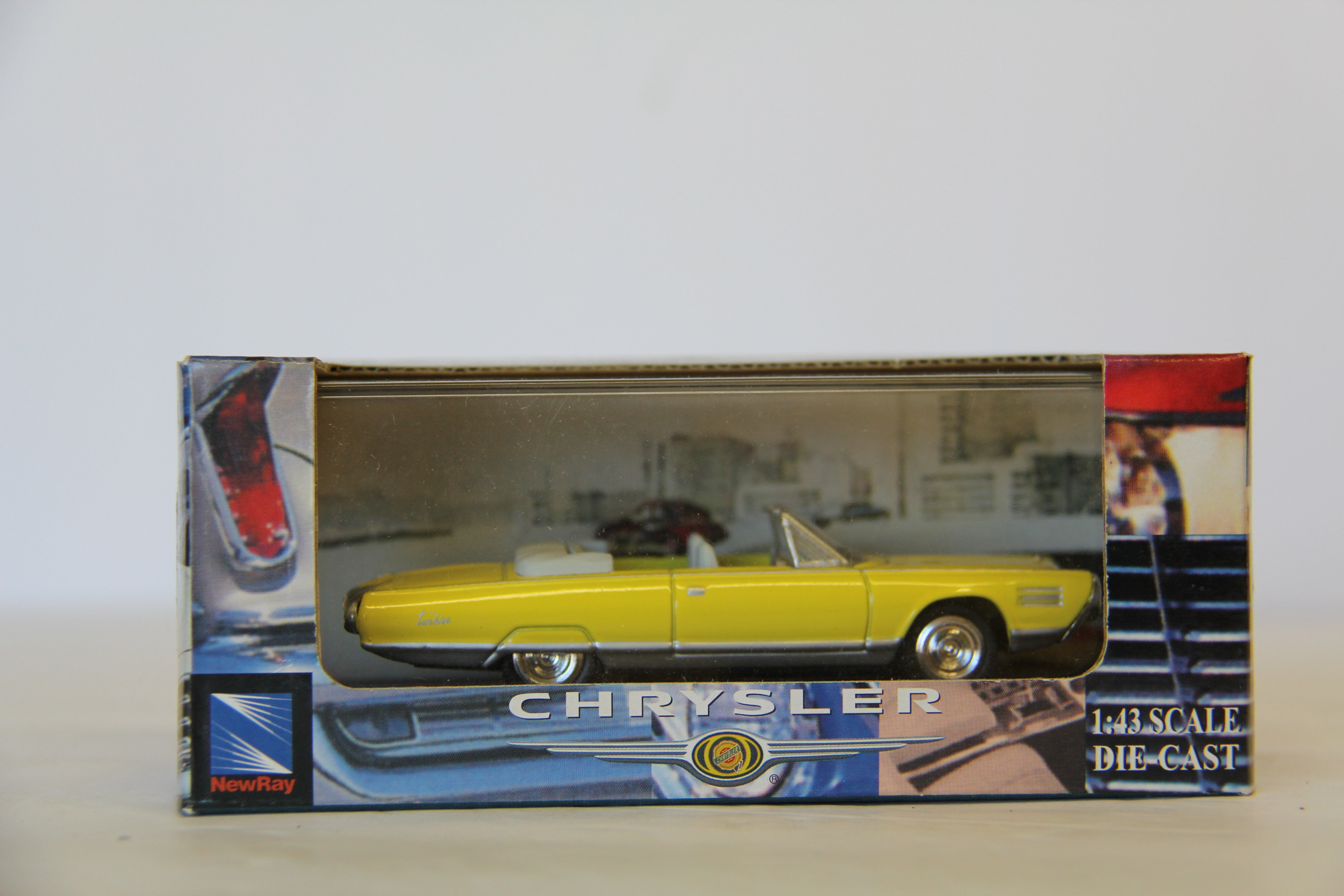 New Ray 1:43 -1964 Chrysler Turbine Car-Second hand-M7001