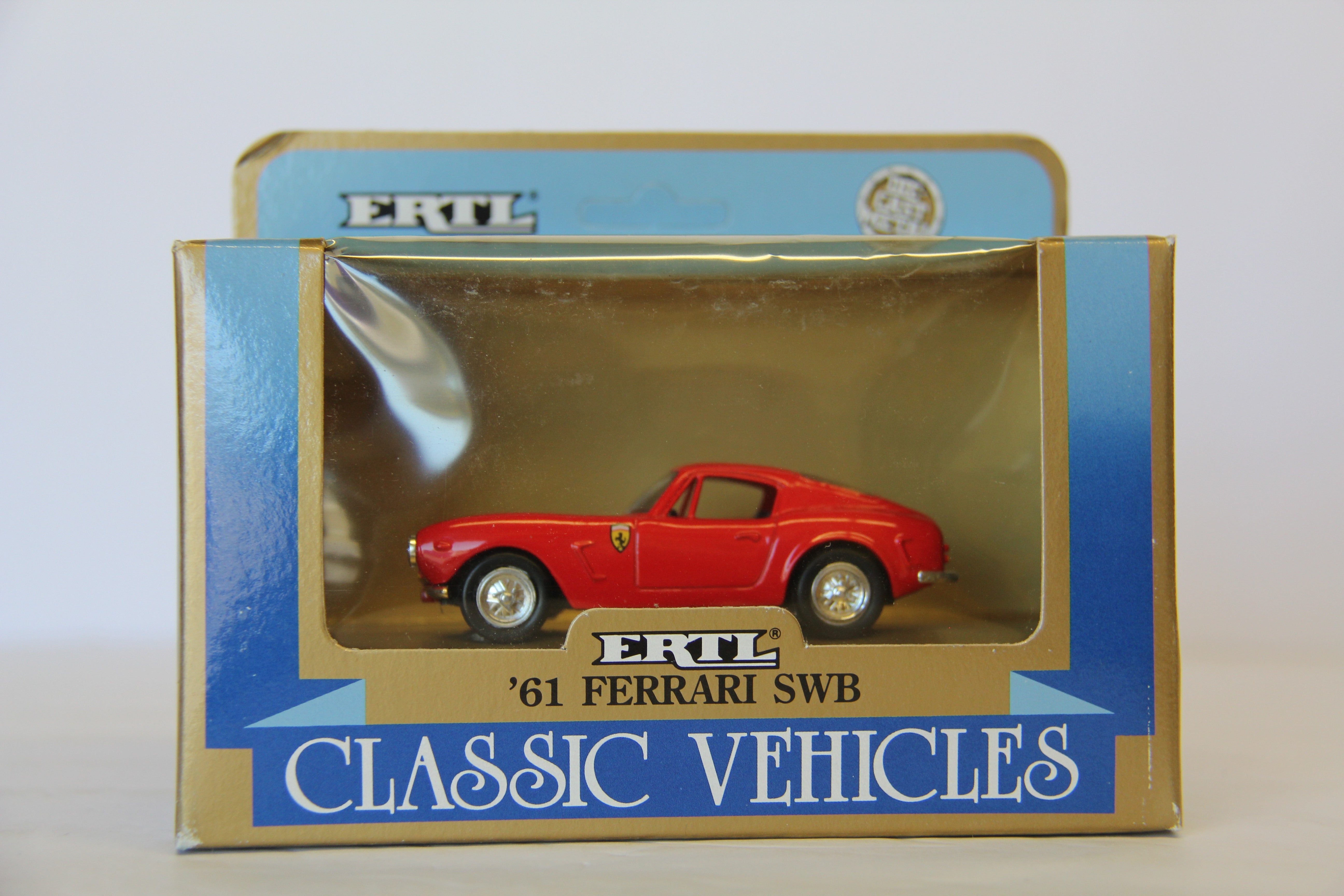 Ertl Classic Vehicles 1:43 -1961 Ferrari SWB-Second hand-M7003