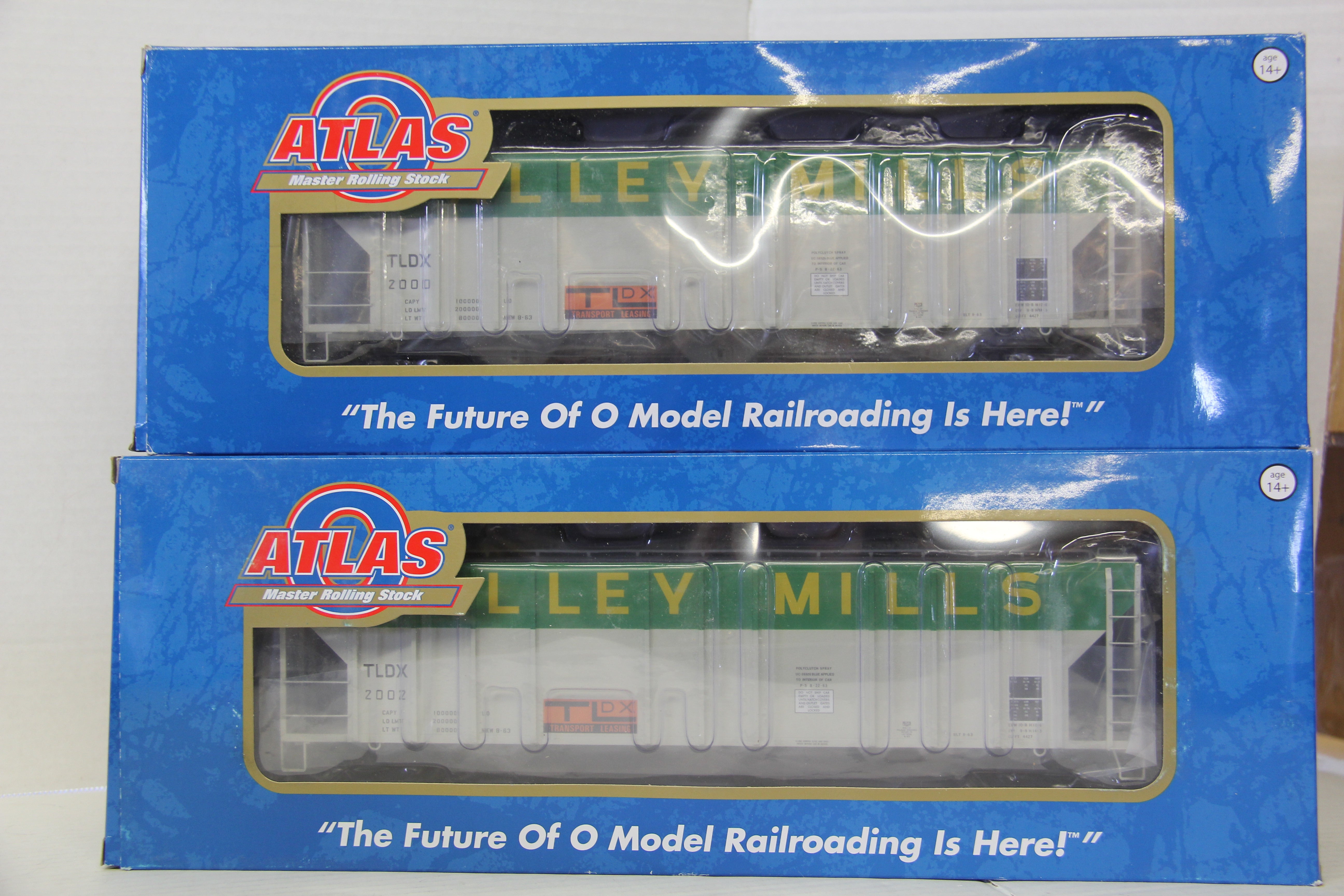 Atlas #3001378-1, -2, Valley Mills PS-4427 Low Side Covered Hopper-2 Set-Second hand-M5649