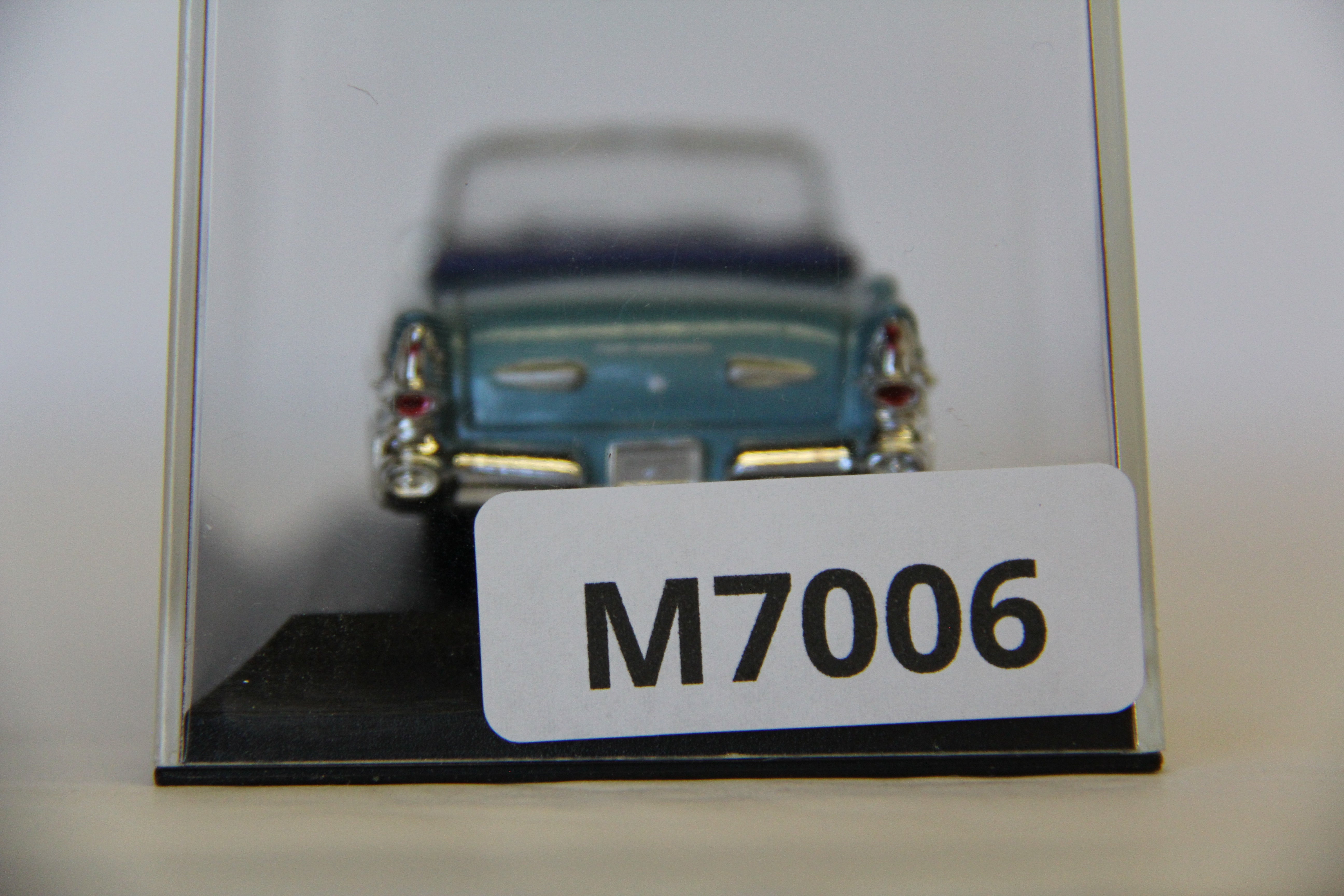 New Ray 1957 Pontiac Bonneville 1:43-Second hand-M7006