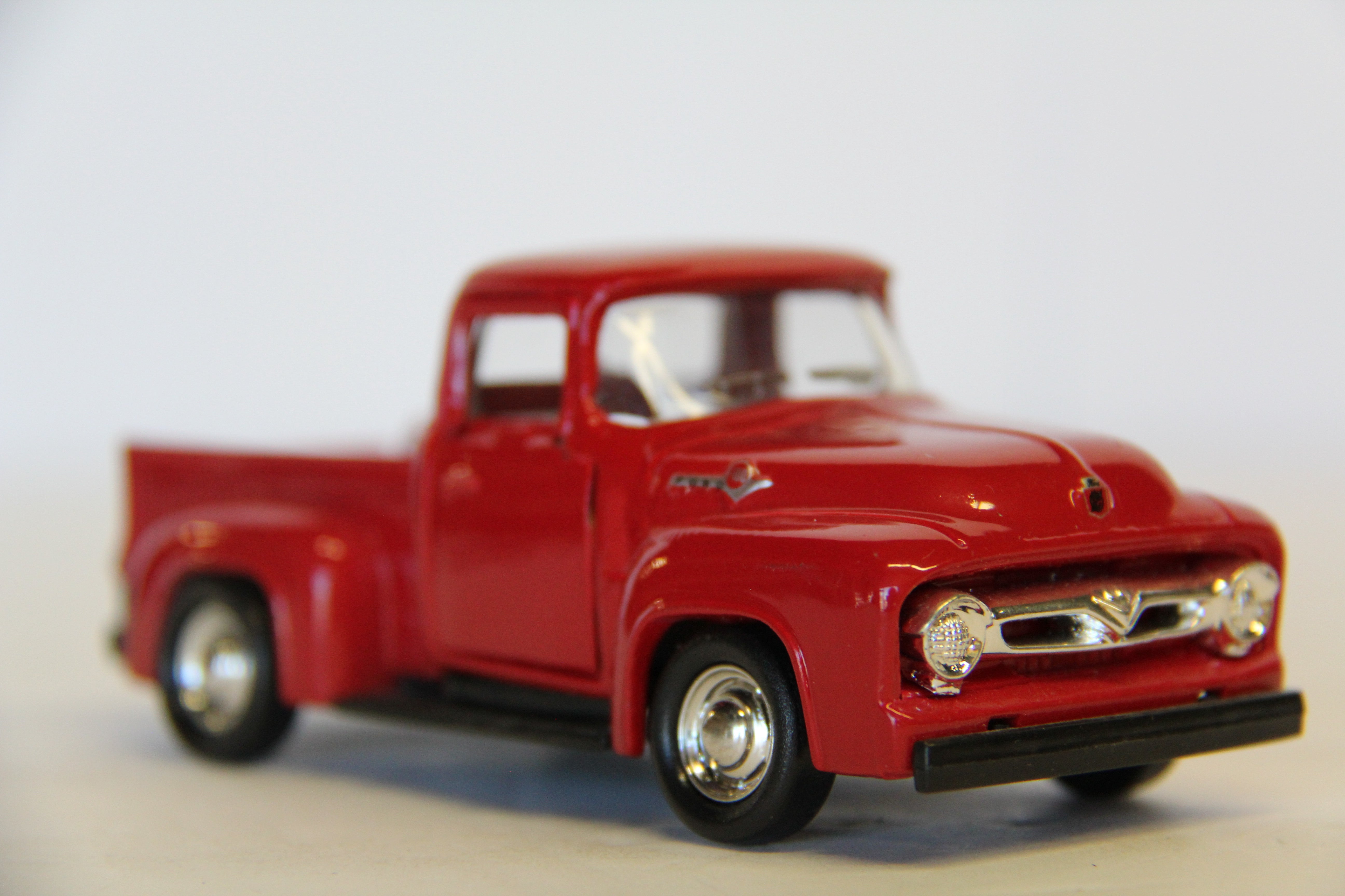 Road Champs 1956 Ford F100 1:43-Second hand-M7008