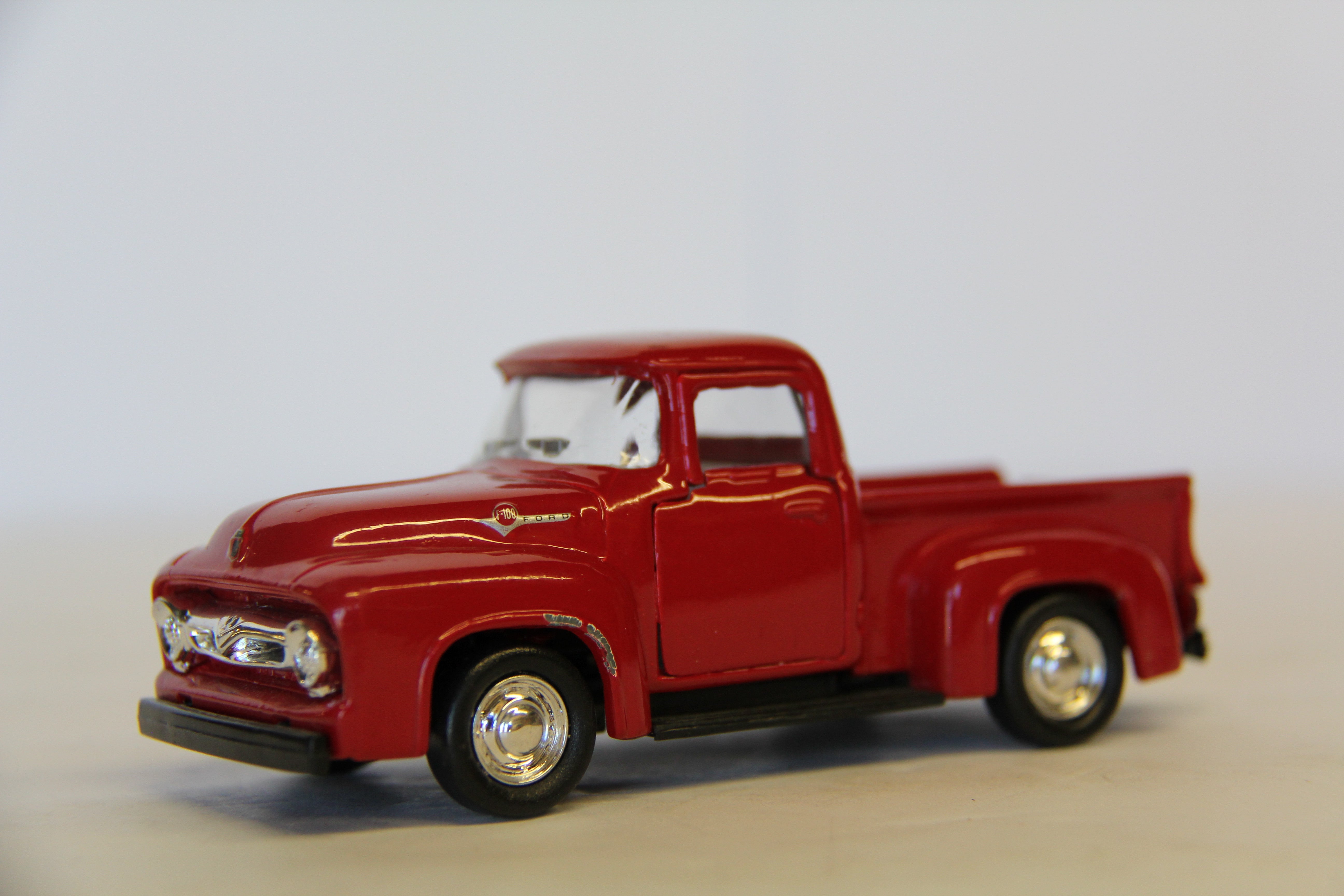 Road Champs 1956 Ford F100 1:43-Second hand-M7008