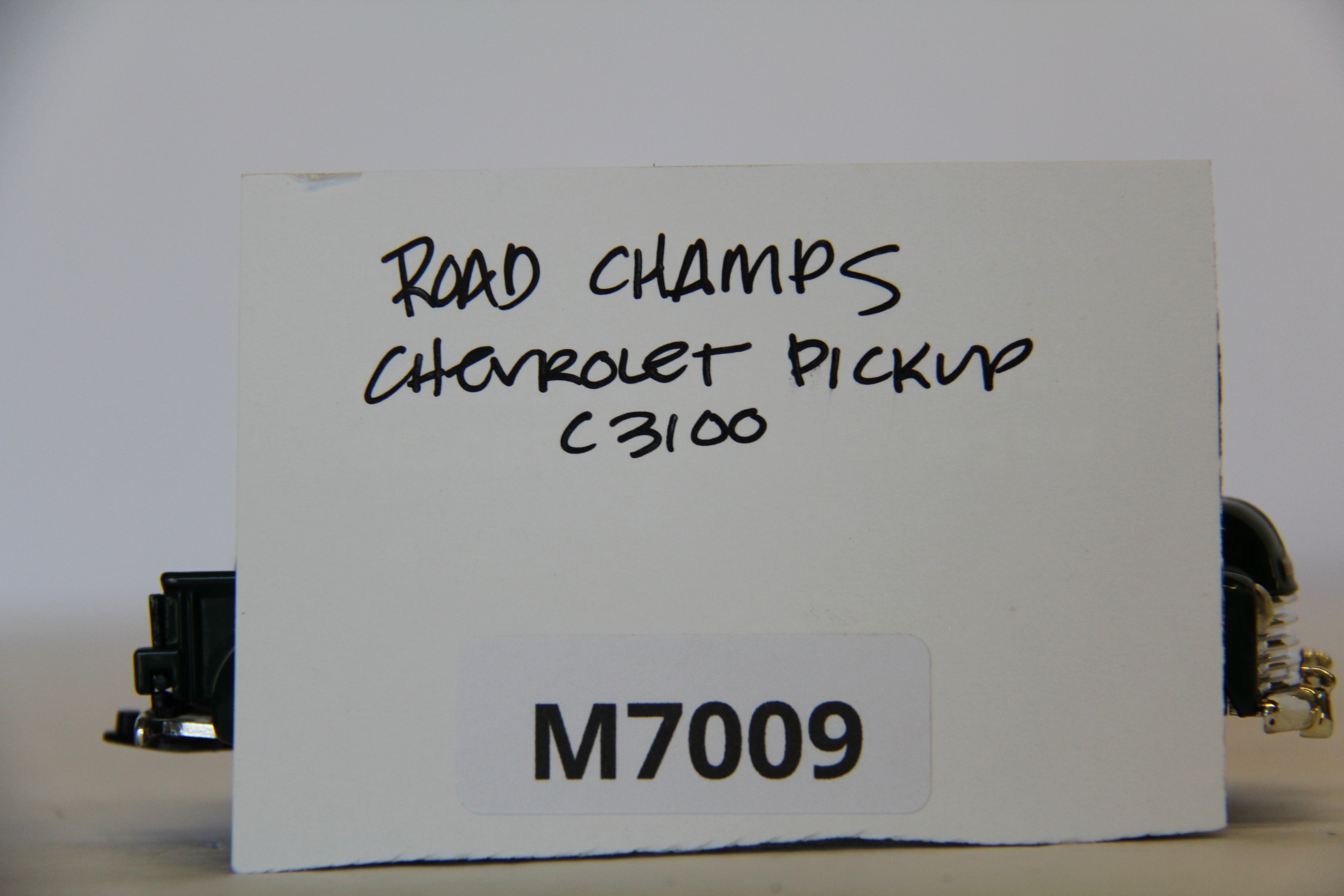 Road Champs Chevrolet C3100 Pickup Green 1:43-Second hand-M7009