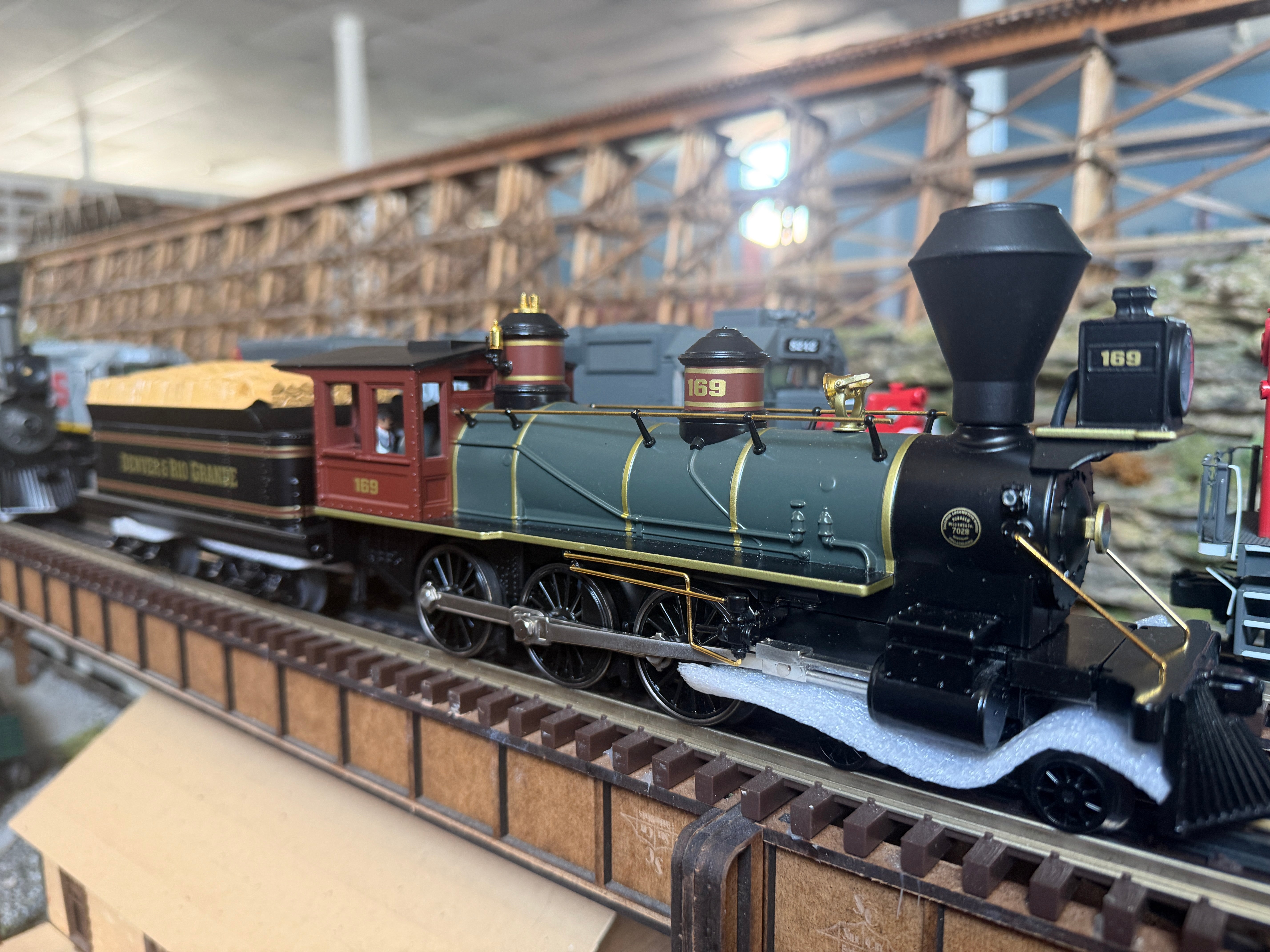 MTH 30-1912-1 - RailKing  - 4-6-0 Ten Wheeler Steam Engine "Denver & Rio Grande" #169 w/ PS3