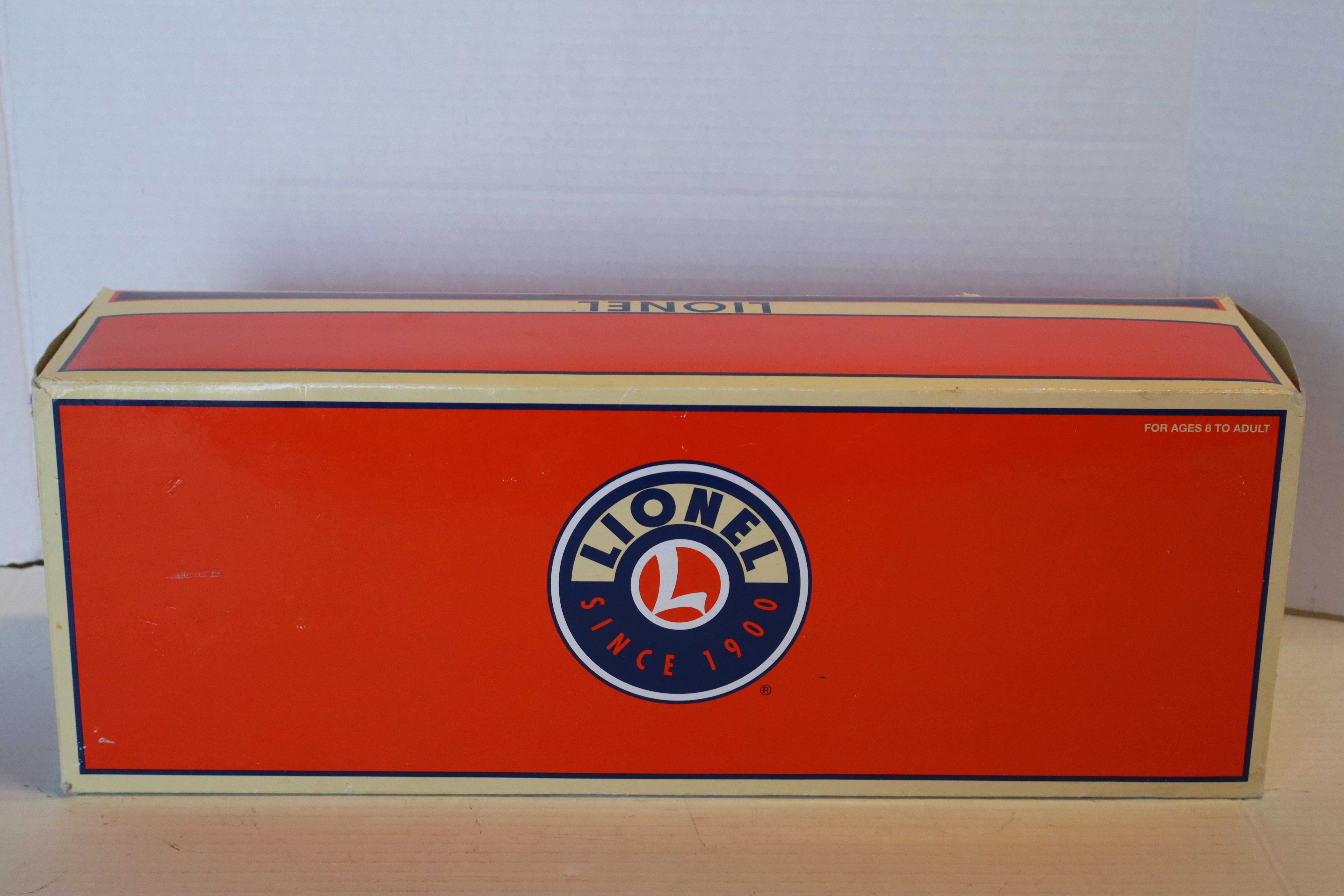 Lionel 6-28868 Santa Fe GP-38 Locomotive-Second hand-M8220