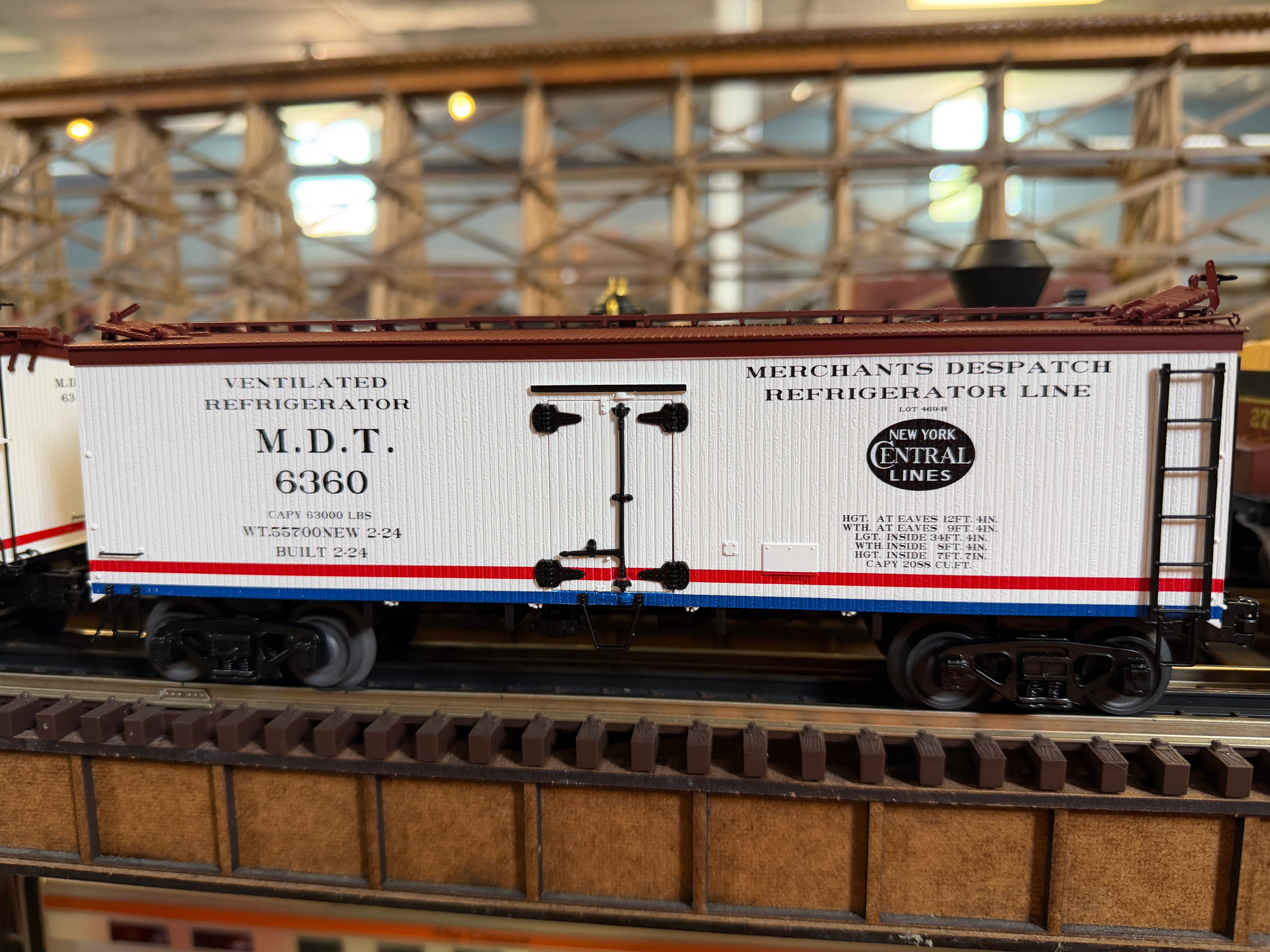MTH 20-94833 - Premier - 36’ Woodsided Reefer Car "Merchant's Dispatch"