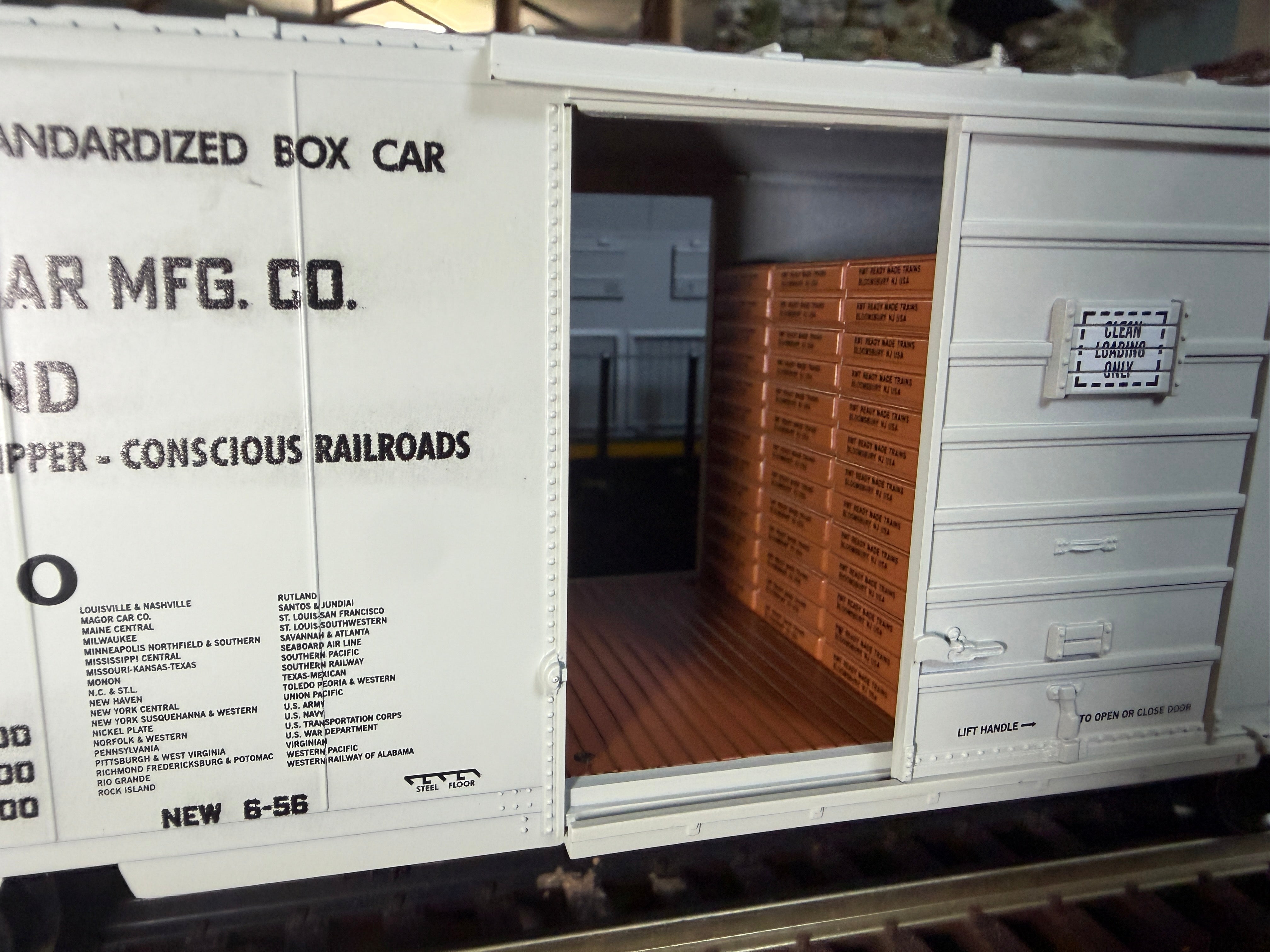 Ready Made Trains RMT-96440 - 40" PS-1 Boxcar "Rock Island" #75000 - Custom Run for MrMuffin'sTrains