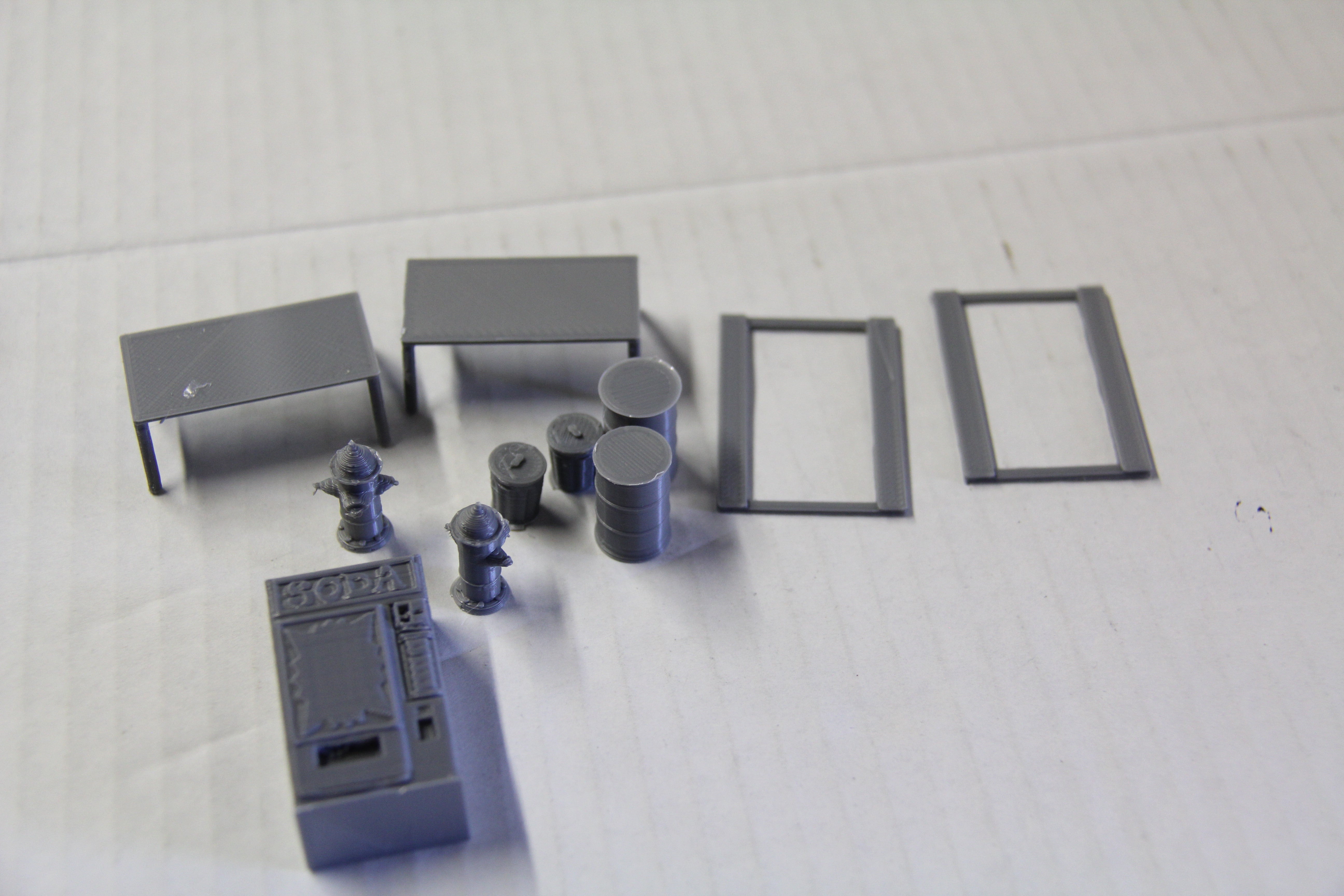 Mixed 3D printed O Gauge Accessory Pack-Second hand-M7025