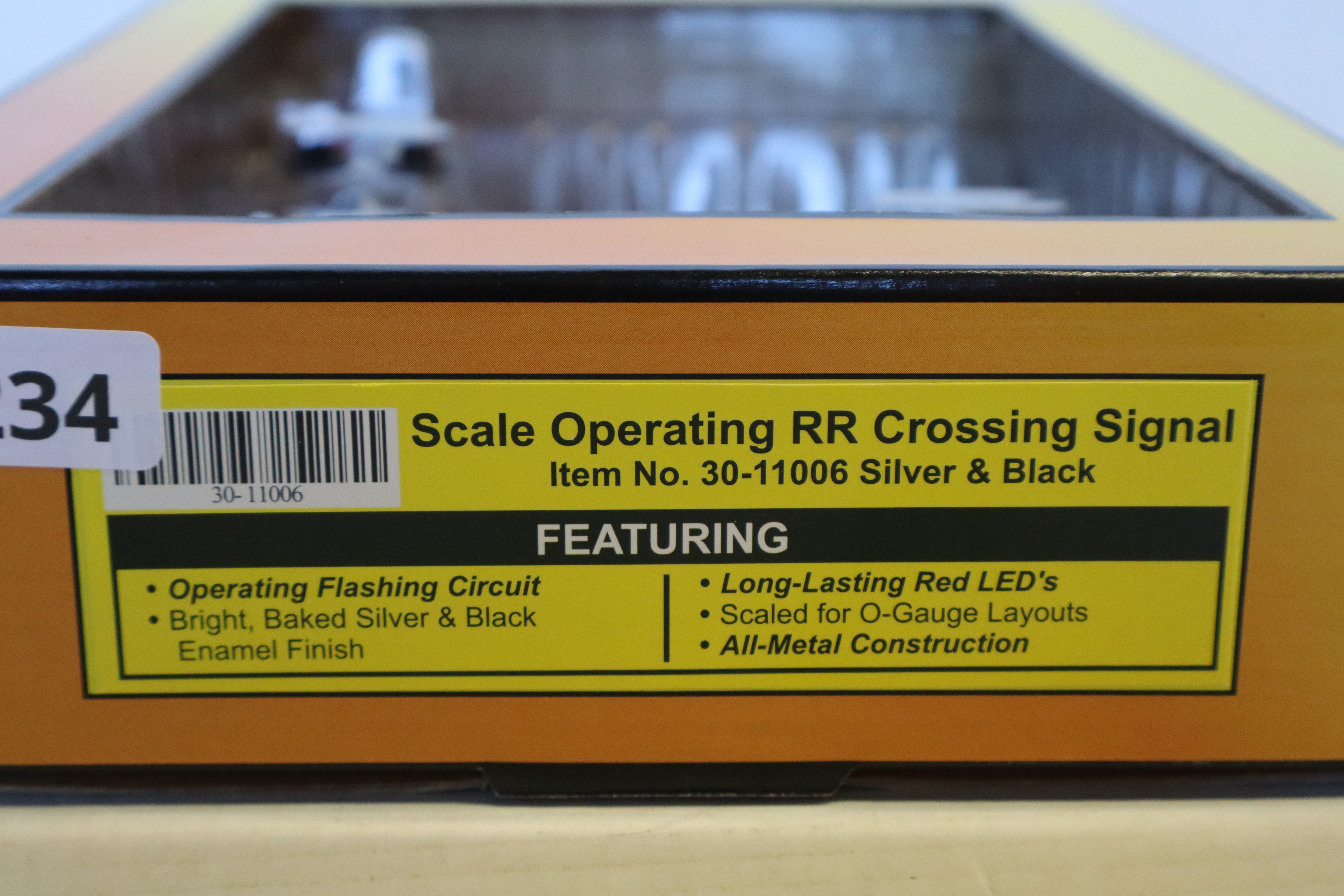 Rail King 30-11006 Operating RR Crossing Signal Silver & Black-Second hand-M8234