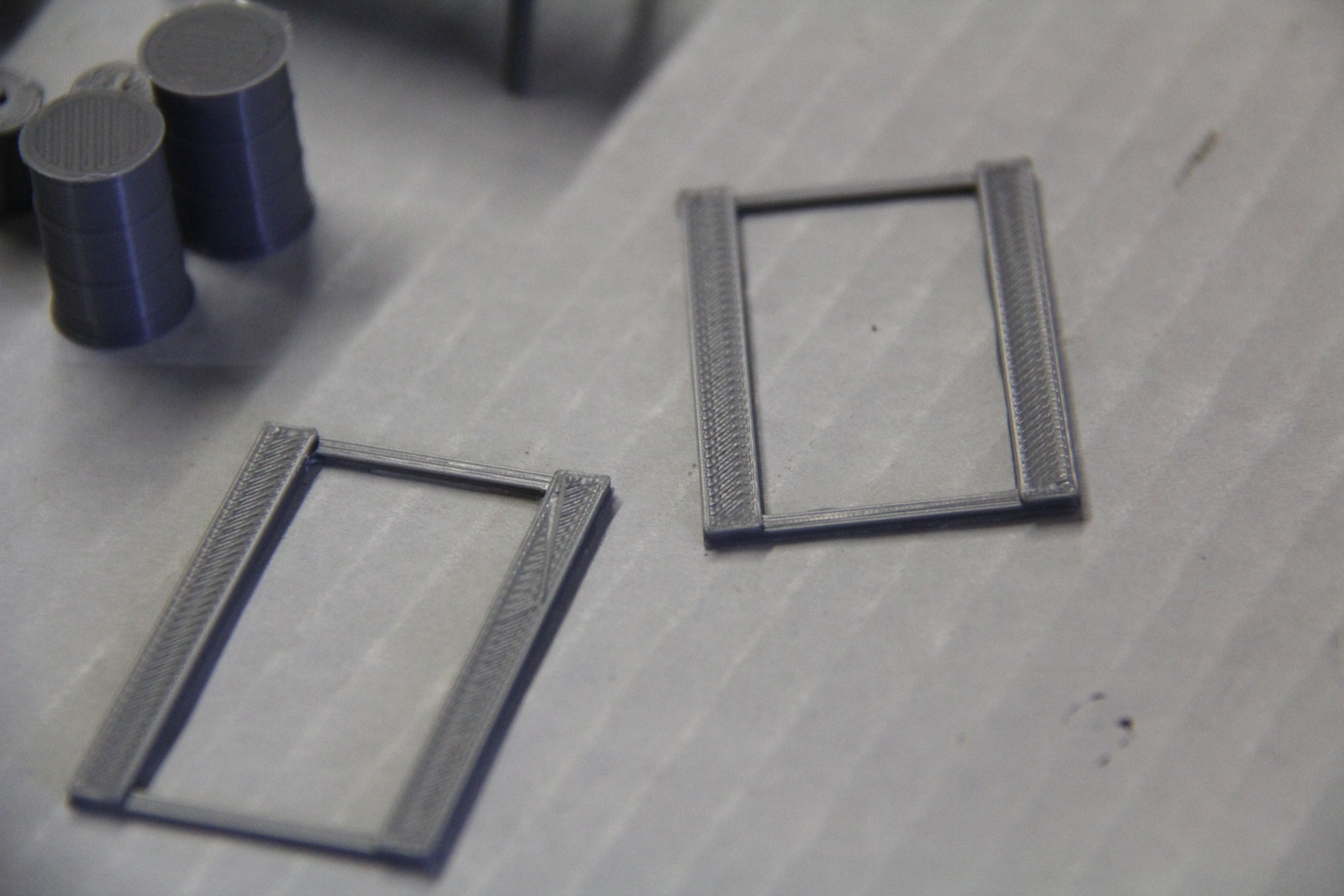 Mixed 3D printed O Gauge Accessory Pack-Second hand-M7025