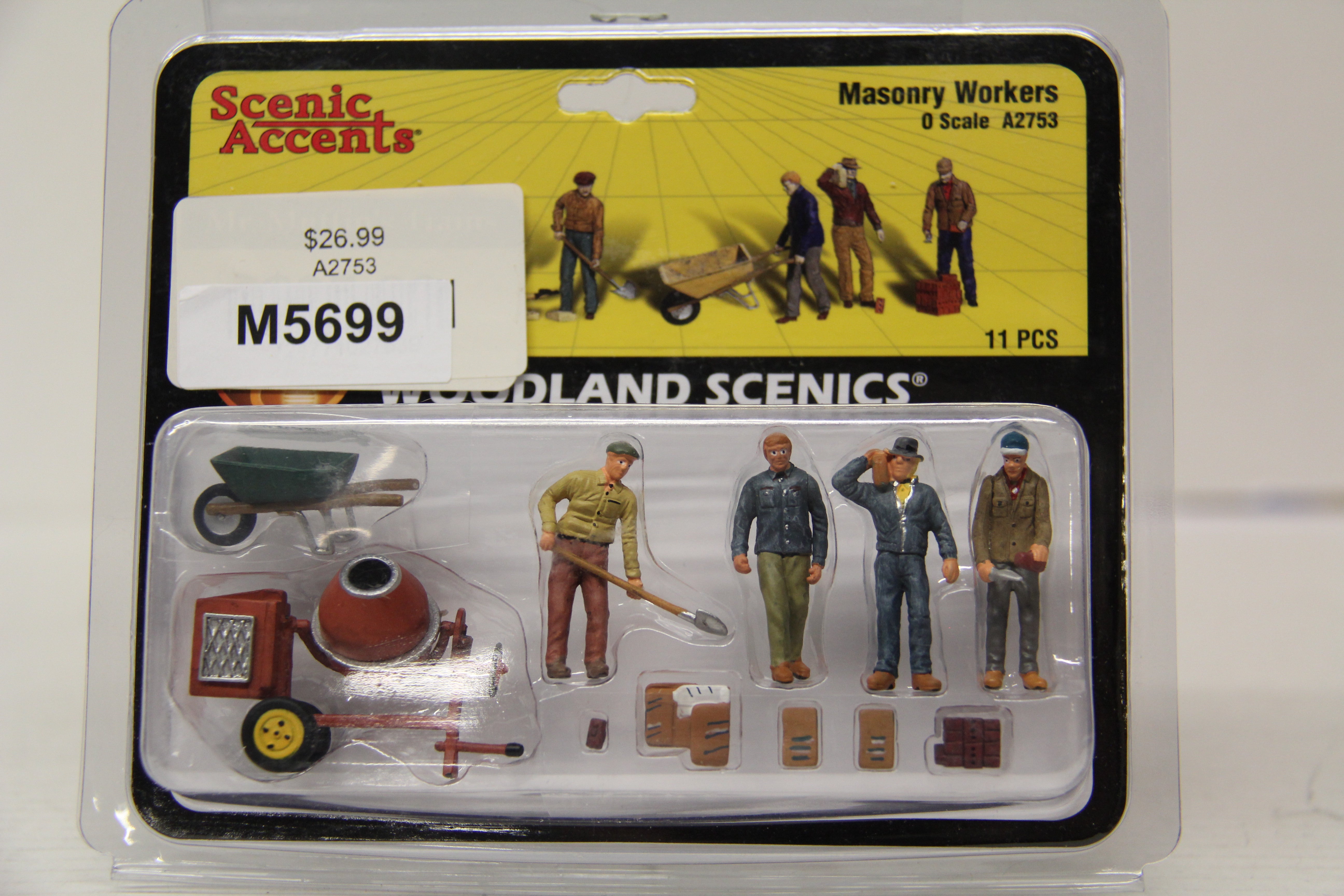 Woodland Scenics #A2753 Masonry Workers-Second hand-M5699