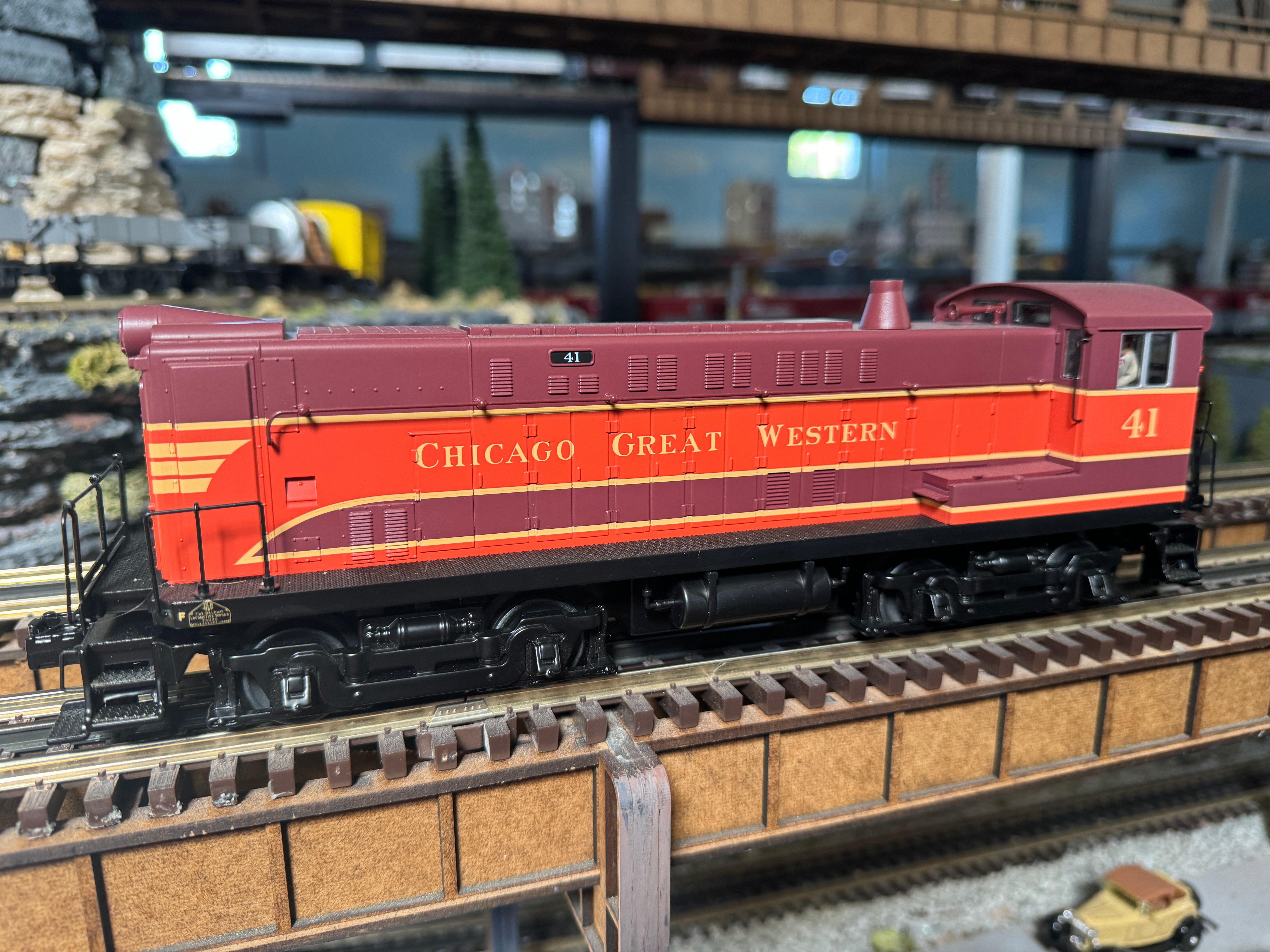 MTH 20-21675-1 - VO 1000 Diesel Engine "Chicago Great Western" #41 w/ PS3 (Hi-Rail Wheels) - Custom Run for Berwyn’s
