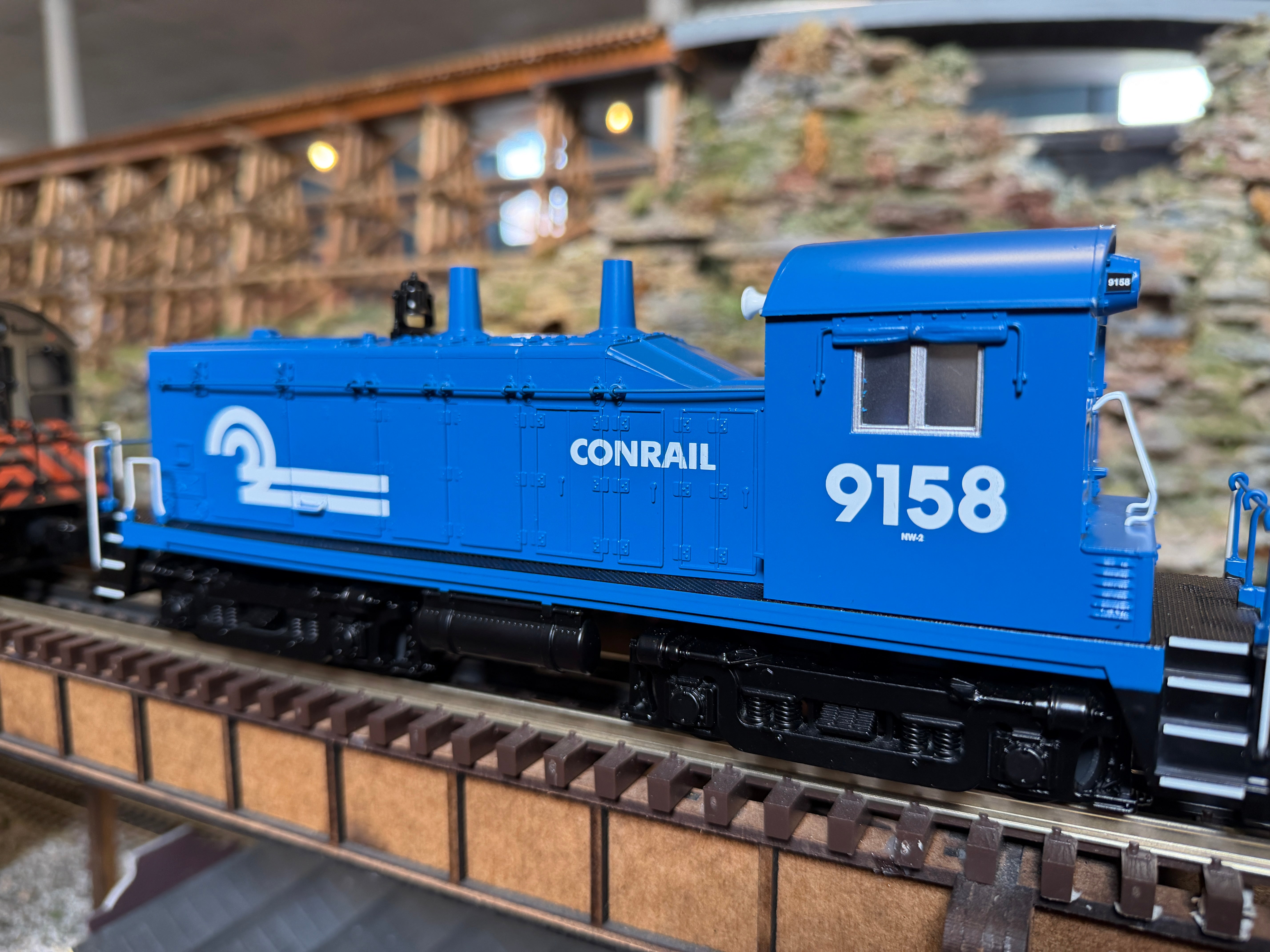 Lionel 2634020 - LionChief - NW-2 Diesel Locomotive "Conrail" #9158