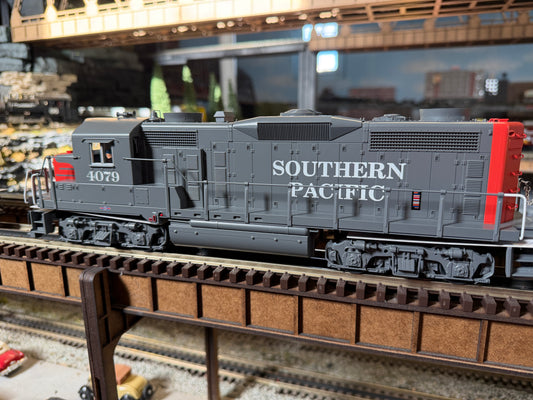 Lionel 2633171 - Legacy - GP20 Diesel Locomotive "Southern Pacific" #4066