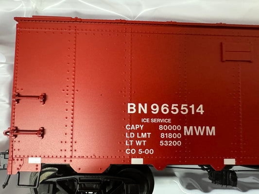 Atlas O 3003919 - Master - 40' Steel Reefer "Burlington Northern" (M.O.W.) - MrMuffin'sTrains