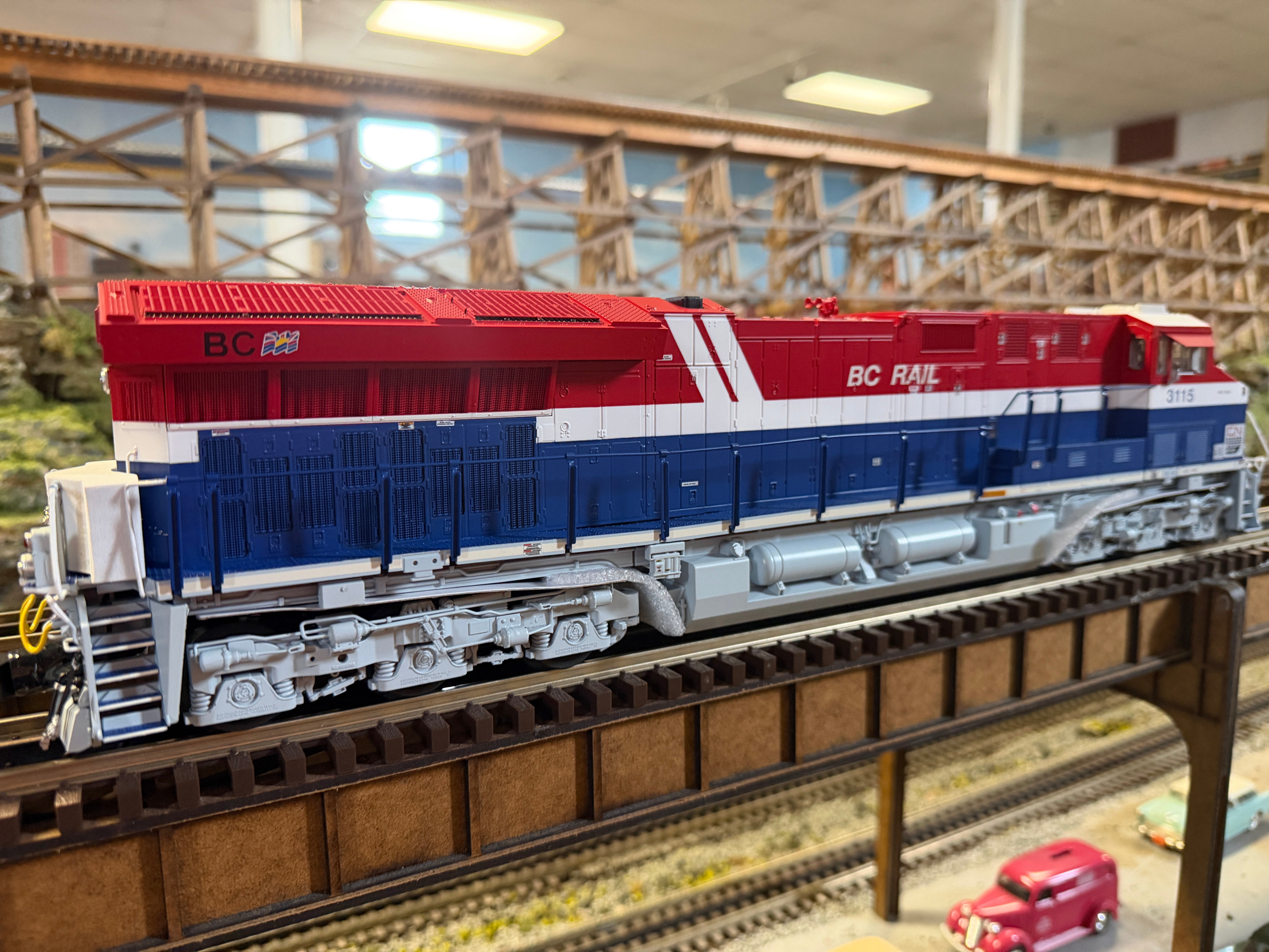 Lionel 2633039 - Legacy - ET44 Diesel Locomotive "BC Rail" #3115 (Non-Powered)
