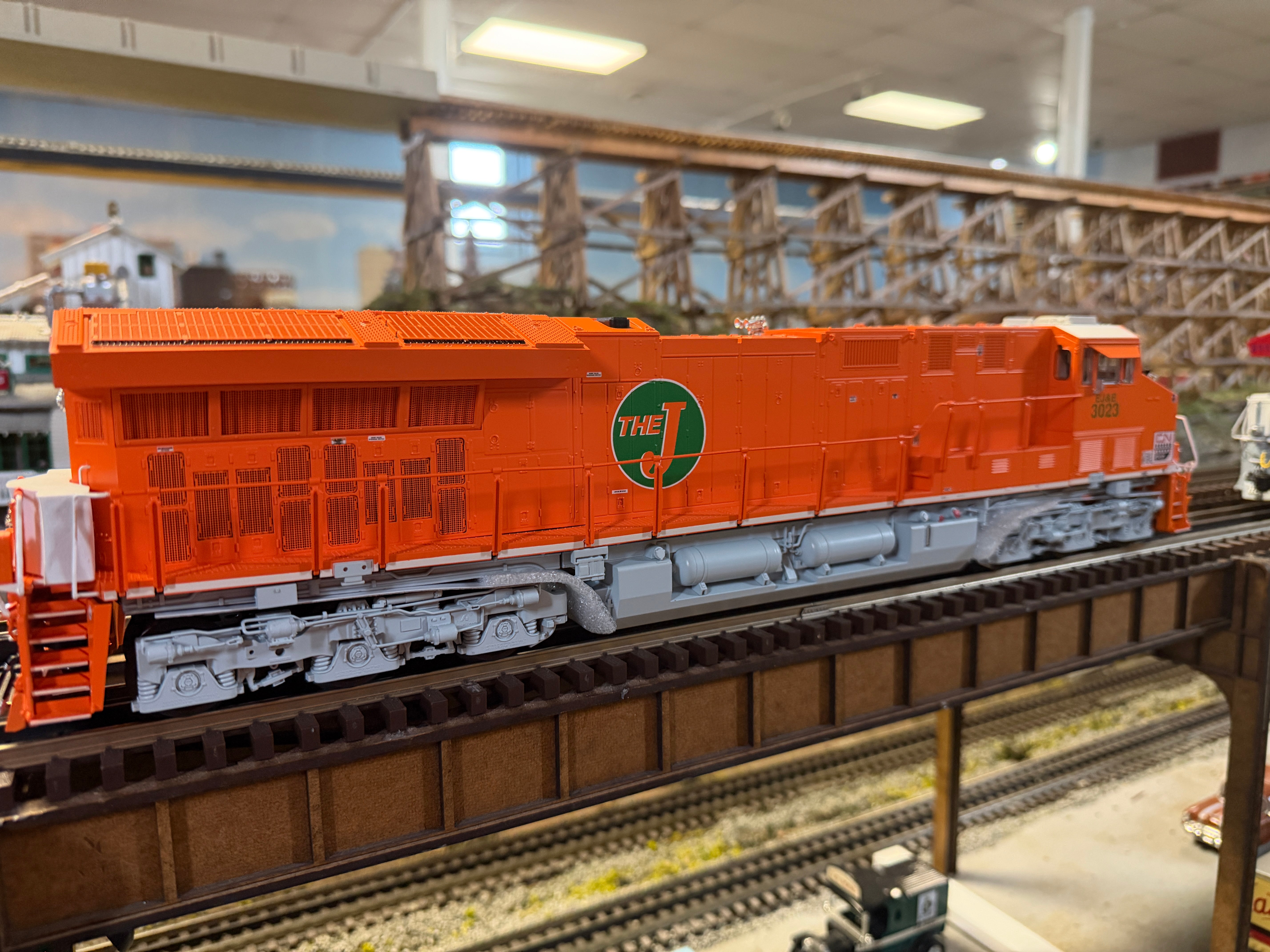 Lionel 2633049 - Legacy - ET44 Diesel Locomotive "Canadian National / Elgin, Joliet & Eastern" #3023 (Non-Powered)