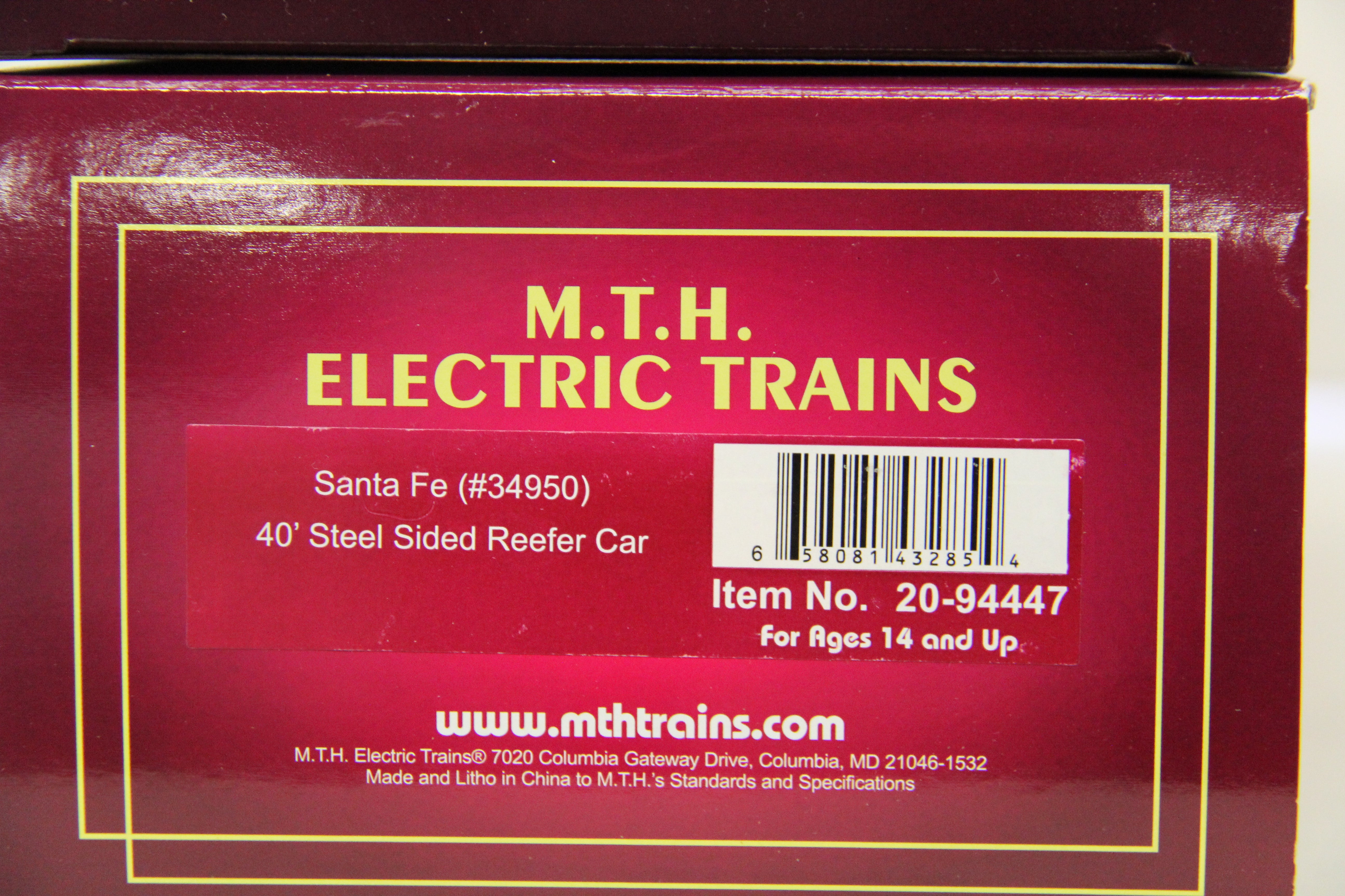 MTH 20-94447 Santa Fe 40' Steel Sided Reefer Car-2 Car Set-Second hand-M5695