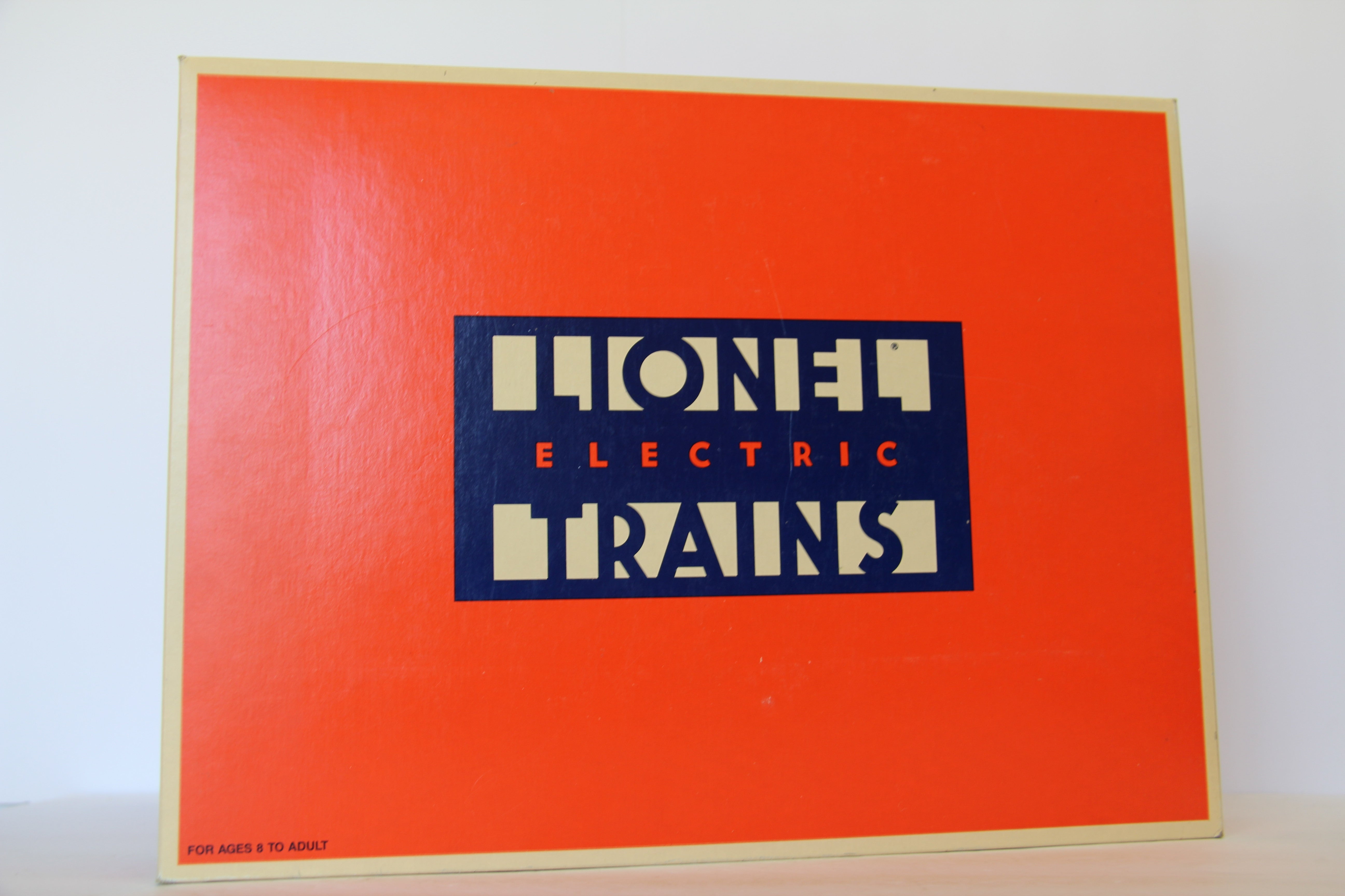 Lionel 6-18934 Reading FA 2 Alco AA Diesels w/ 6 Car Passenger Set-Second hand-M7048