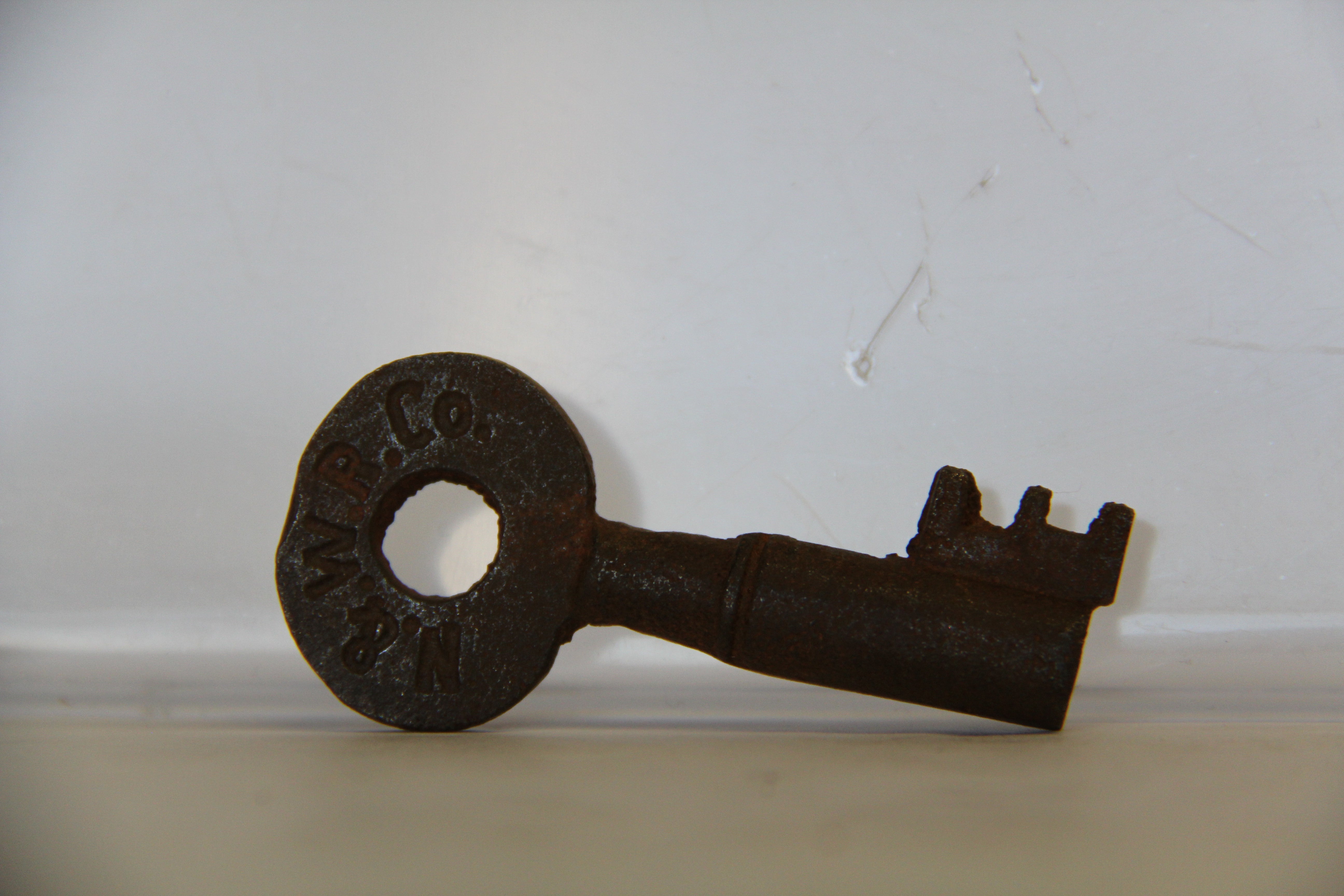 N&WR.Co Switch Key-Second hand-M7050